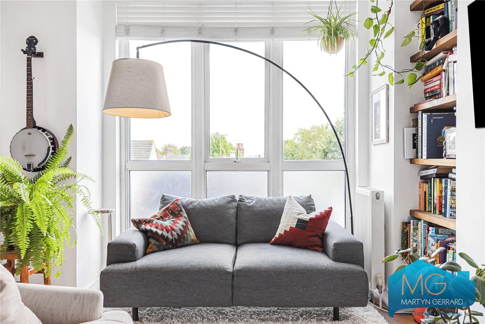 2 bedroom Maisonette for sale - Martyn Gerrard