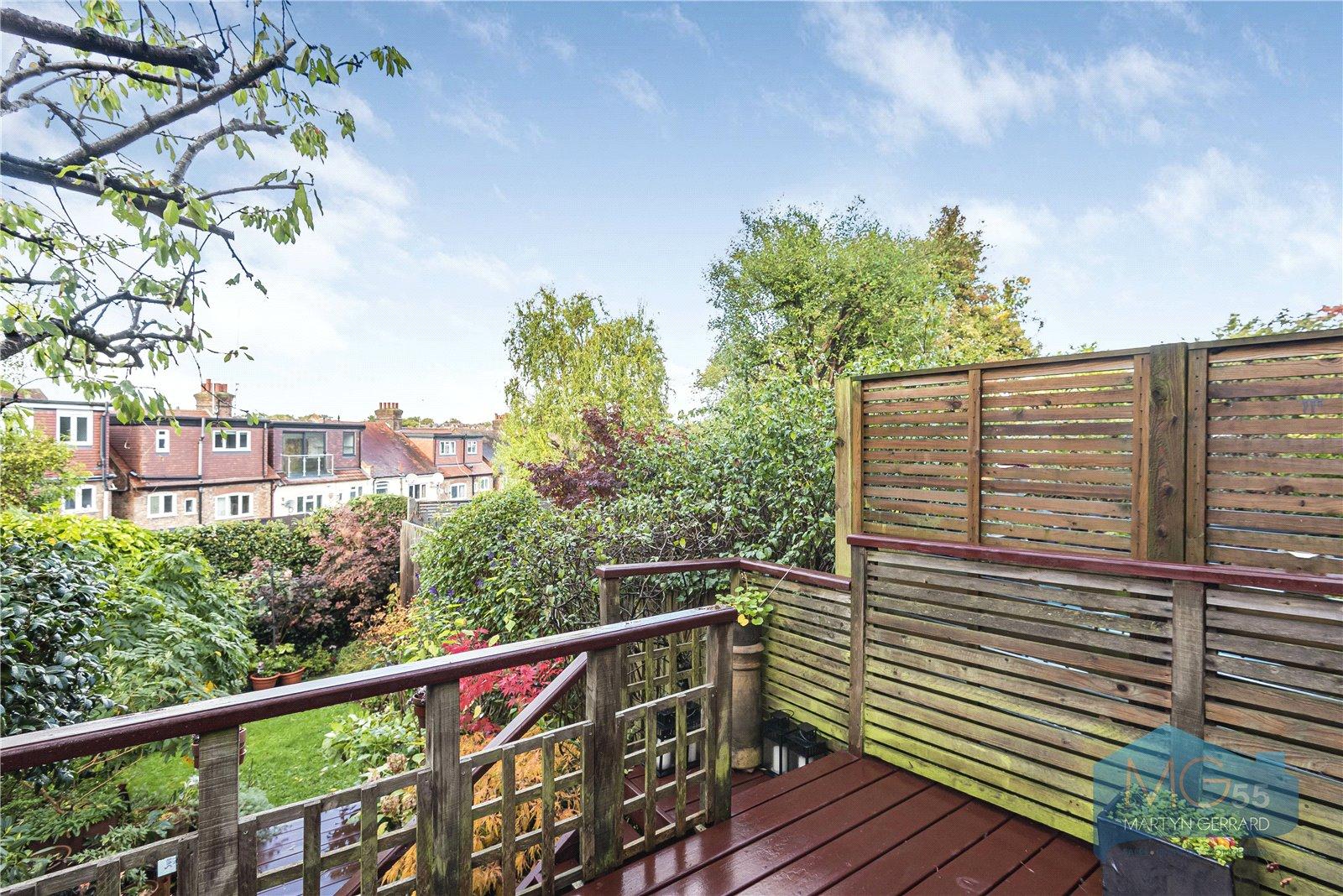 4 bedroom Terraced House for sale - Martyn Gerrard