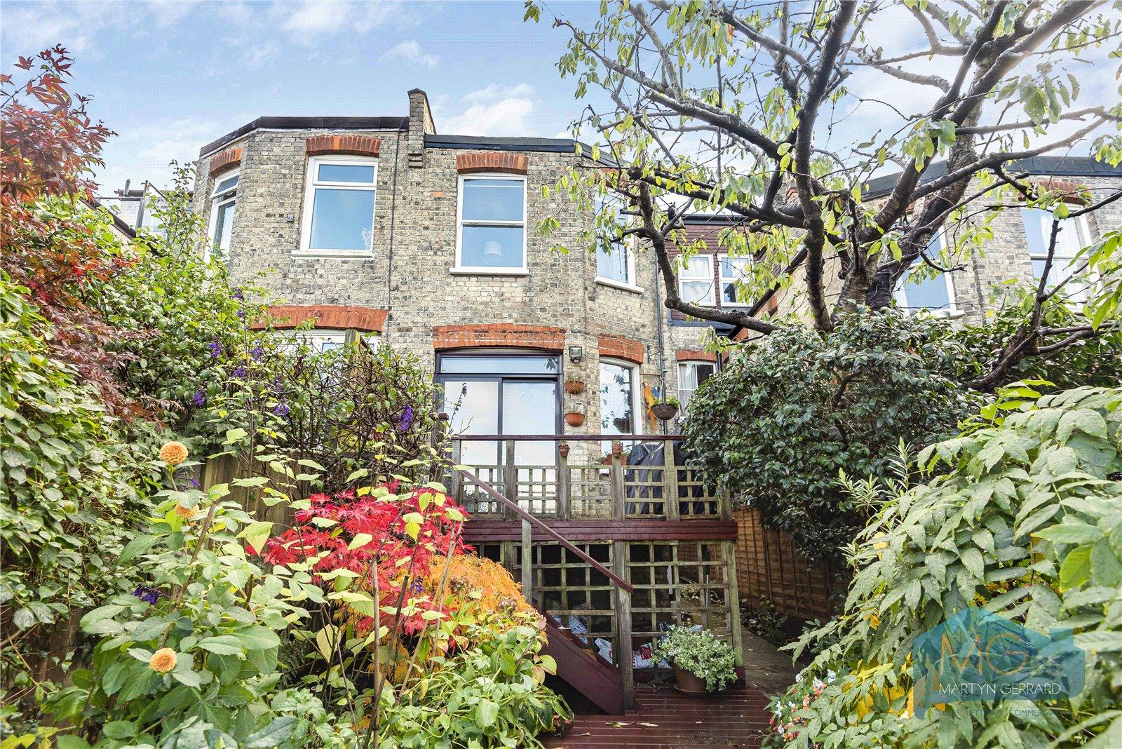 4 bedroom Terraced House for sale - Martyn Gerrard