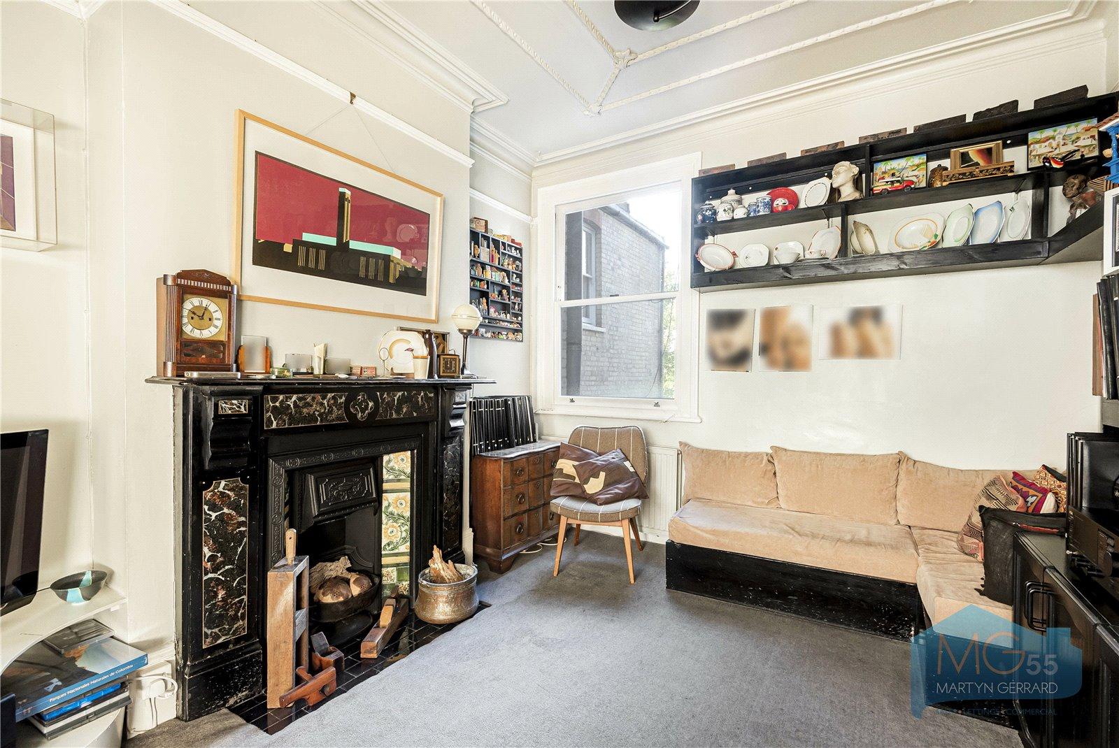 4 bedroom Terraced House for sale - Martyn Gerrard