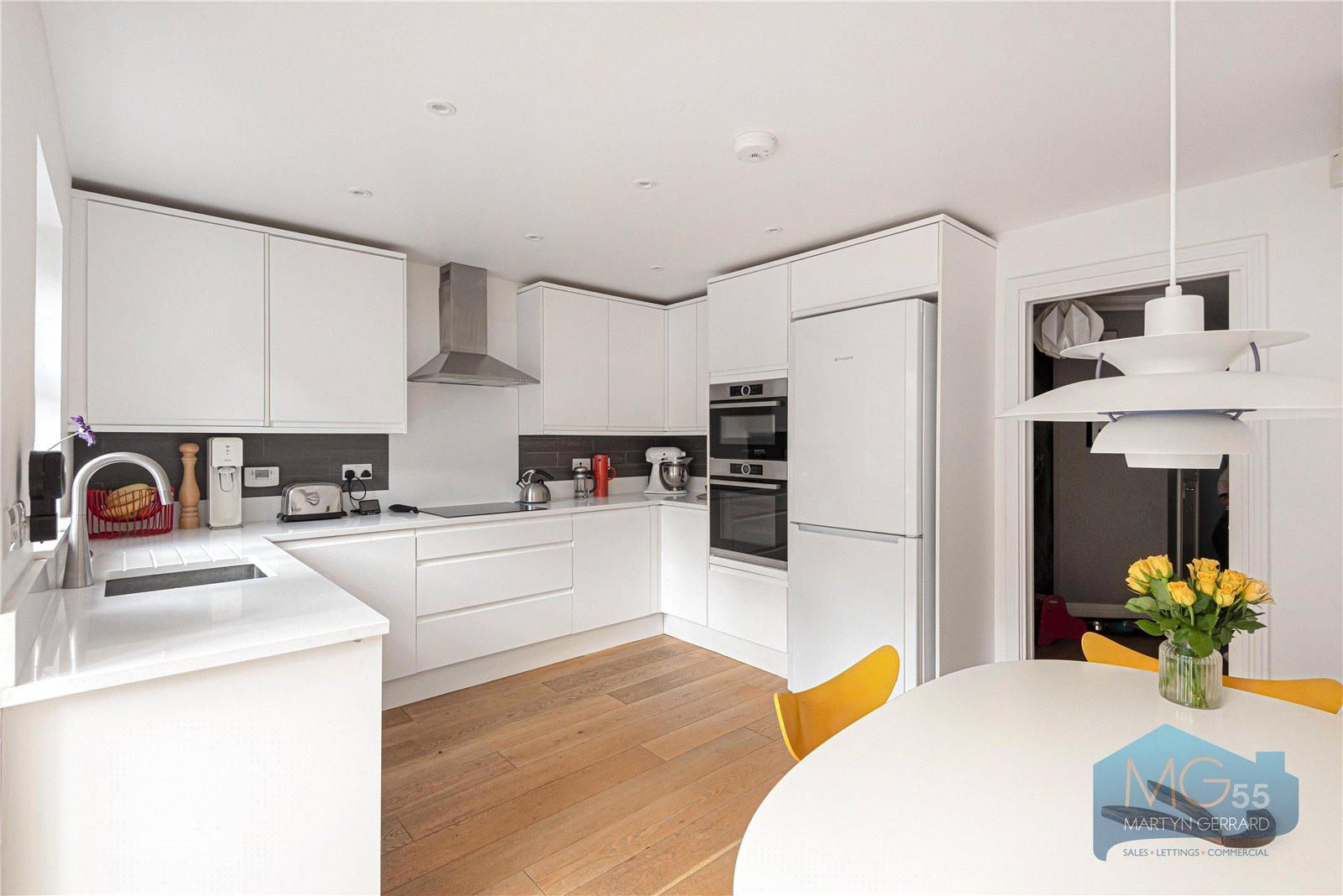 3 bedroom House for sale - Martyn Gerrard