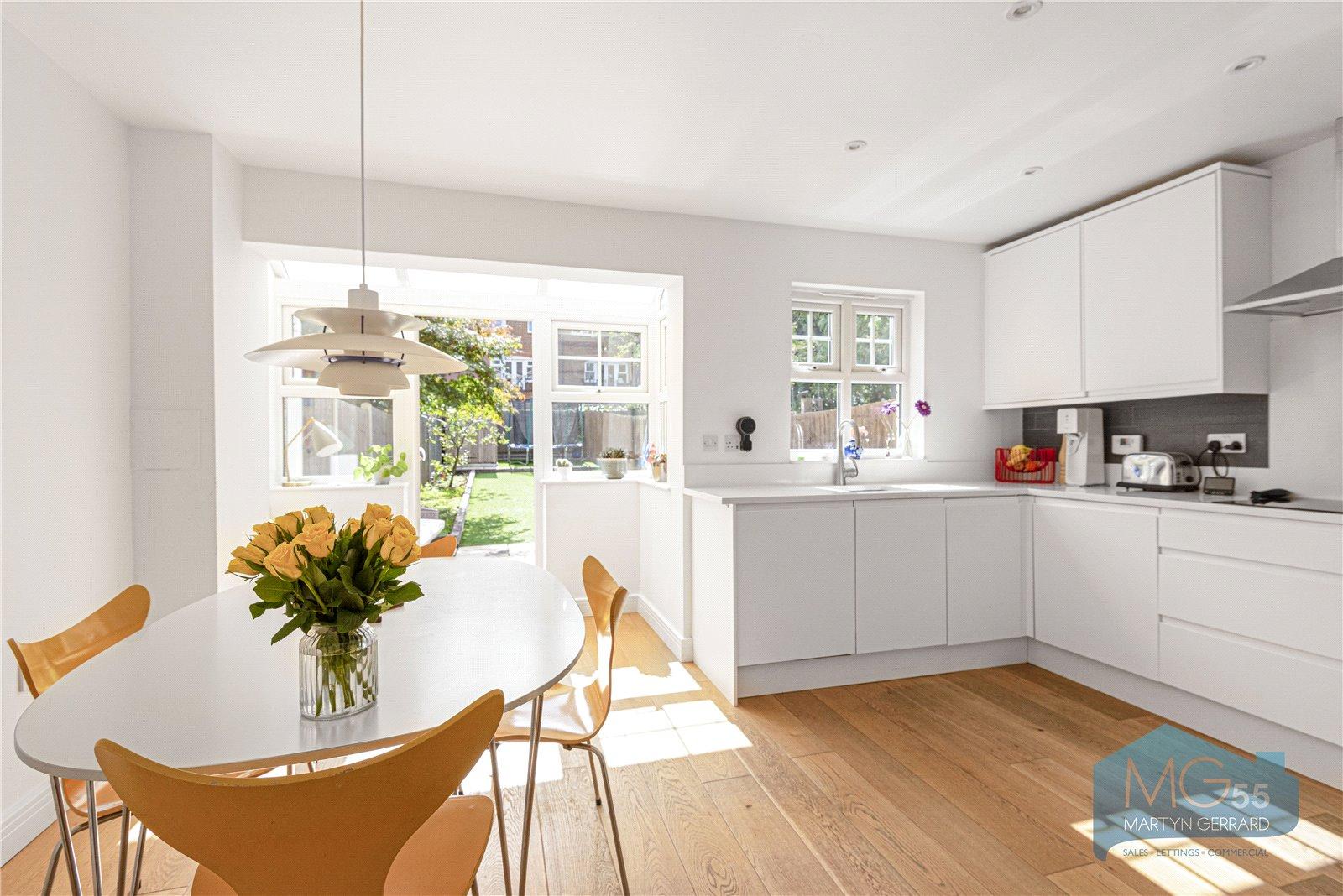 3 bedroom House for sale - Martyn Gerrard