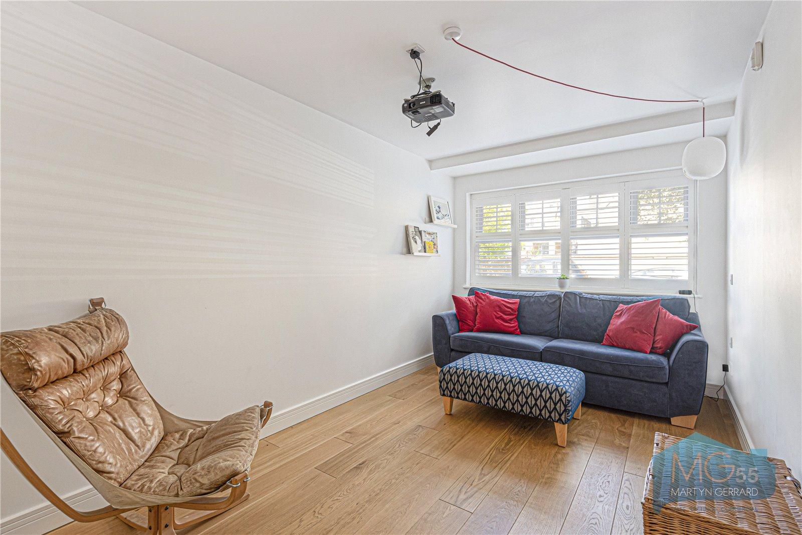 3 bedroom House for sale - Martyn Gerrard