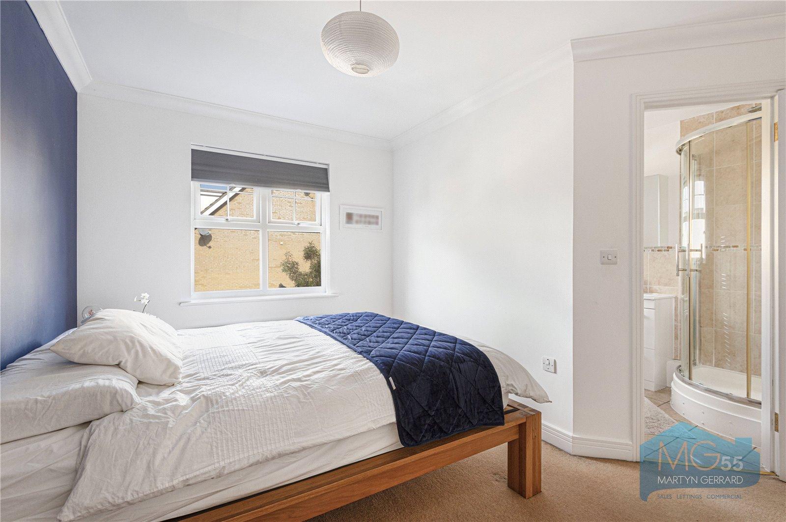 3 bedroom House for sale - Martyn Gerrard