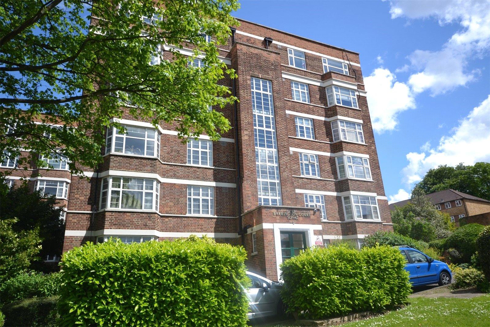 2 bedroom Ground Floor Flat to rent - Martyn Gerrard