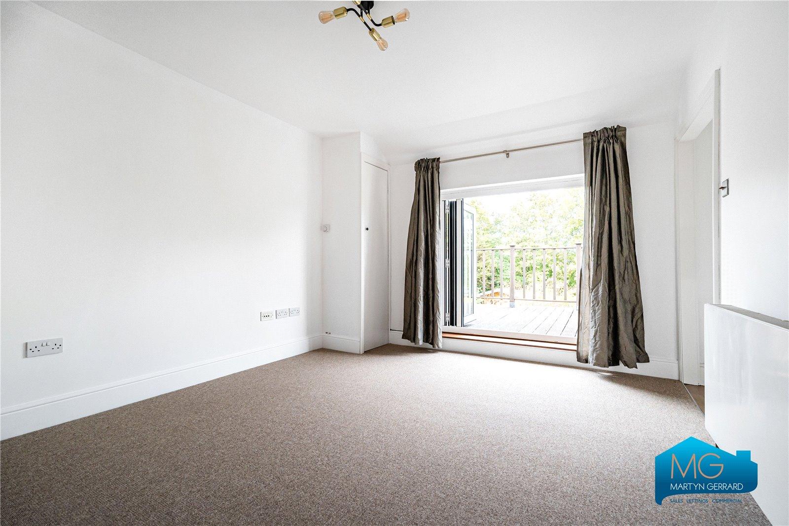 1 bedroom Apartment to rent - Martyn Gerrard