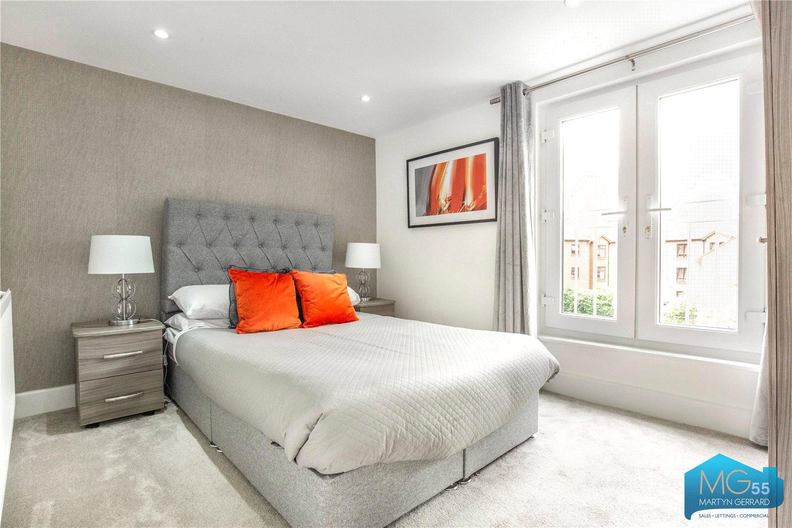 3 bedroom End of Terrace House to rent - Martyn Gerrard