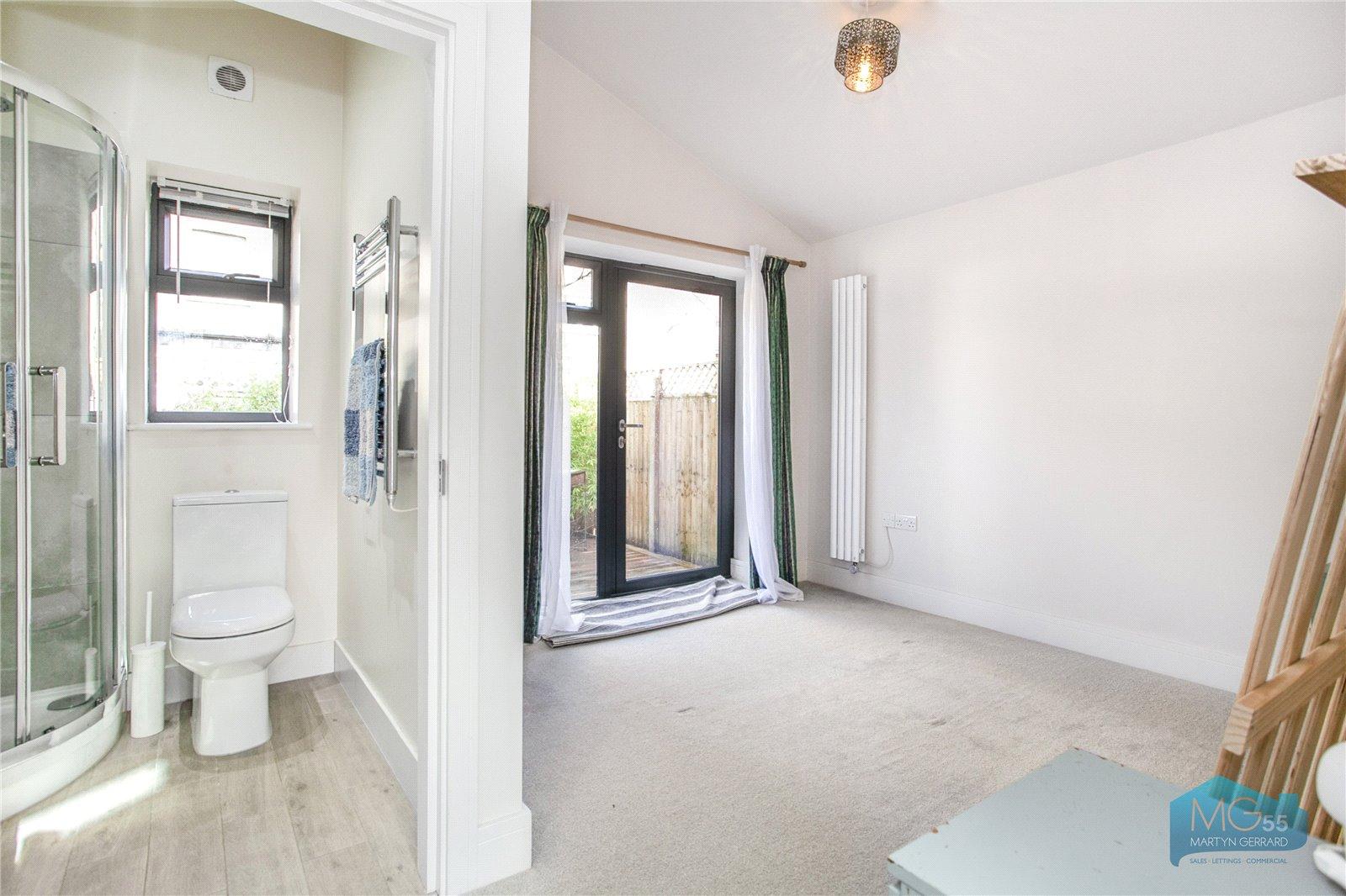 1 bedroom House to rent - Martyn Gerrard