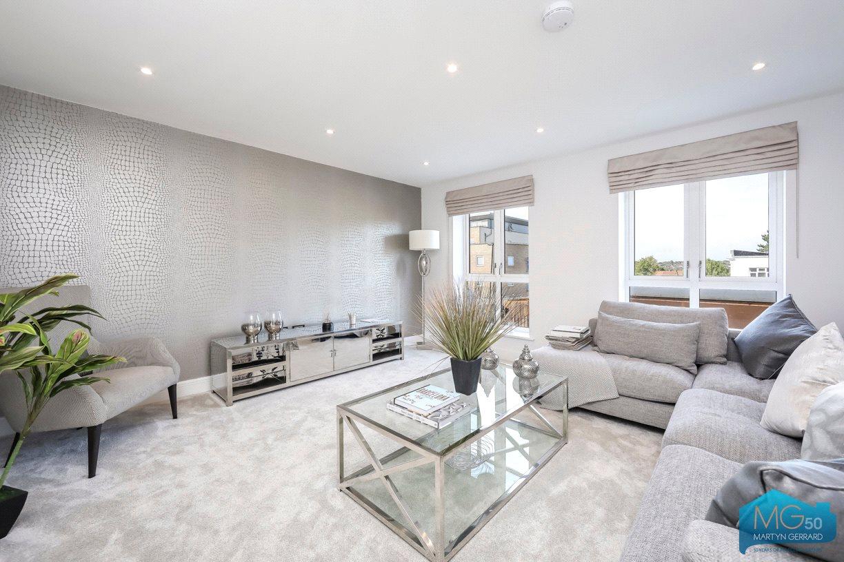 4 bedroom Terraced House to rent - Martyn Gerrard