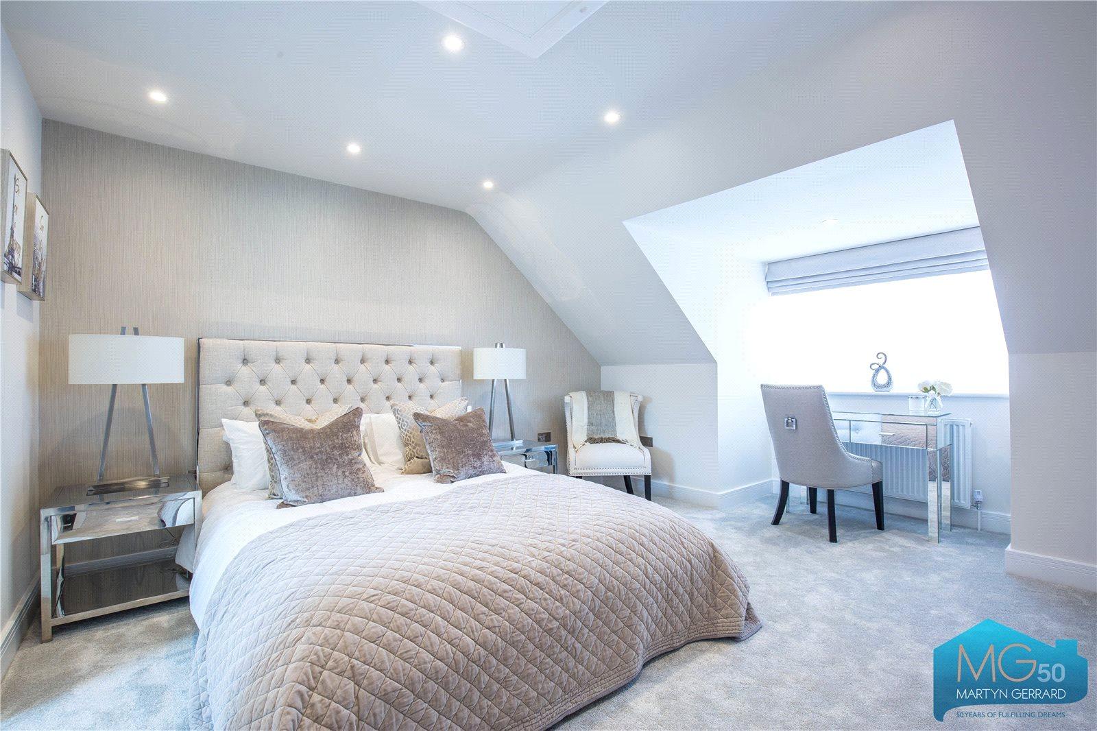 4 bedroom Terraced House to rent - Martyn Gerrard