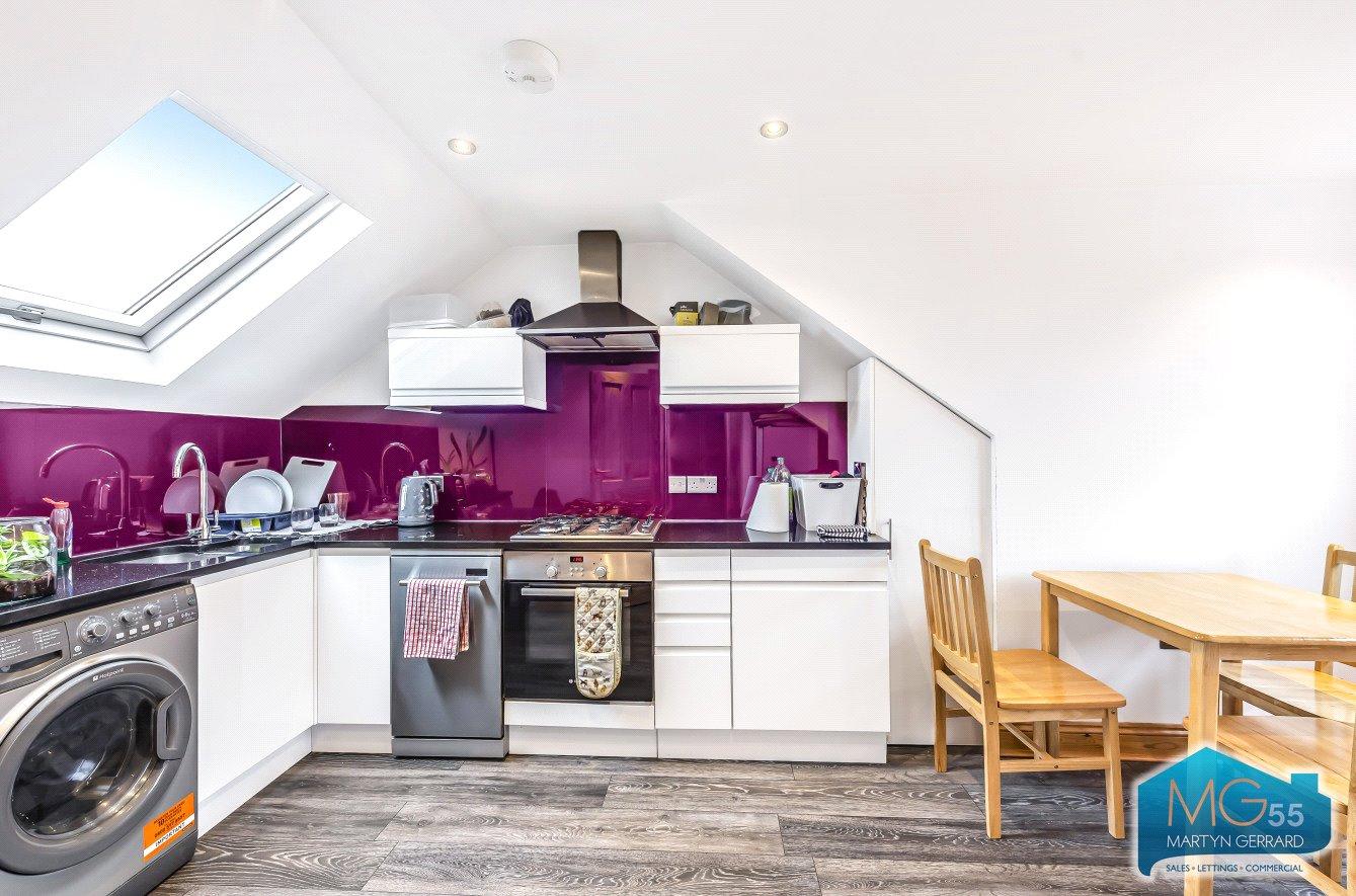 1 bedroom Apartment to rent - Martyn Gerrard