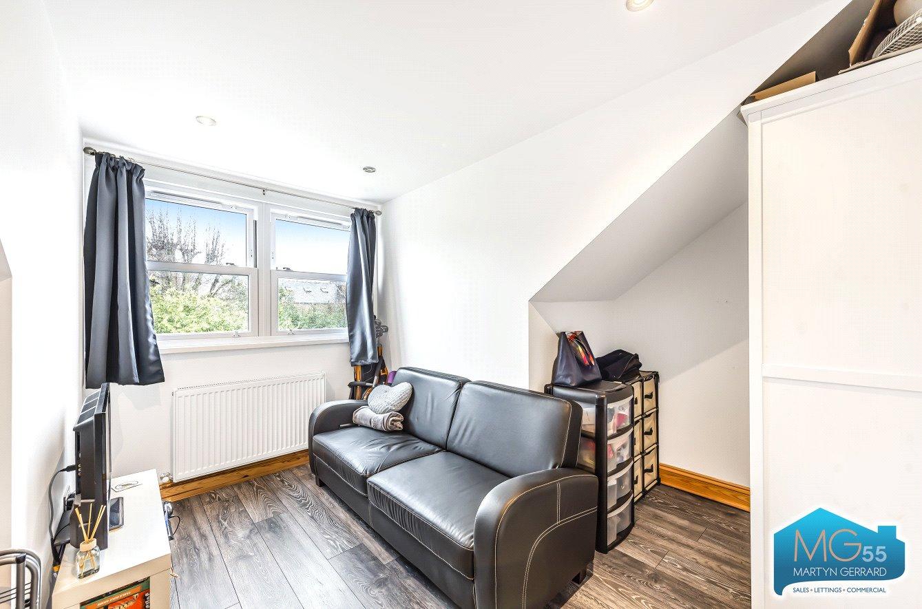 1 bedroom Apartment to rent - Martyn Gerrard