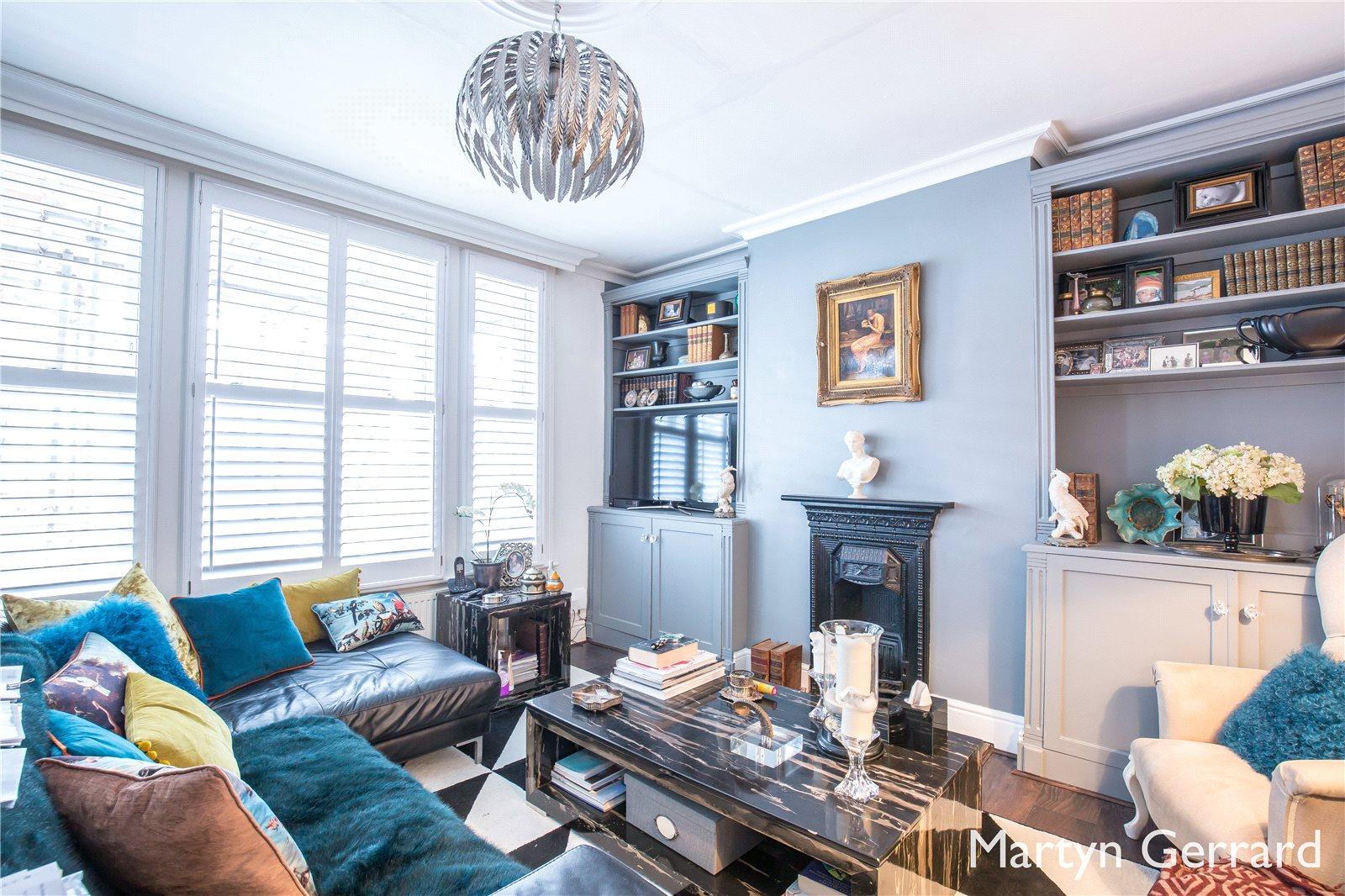 2 bedroom Apartment to rent - Martyn Gerrard