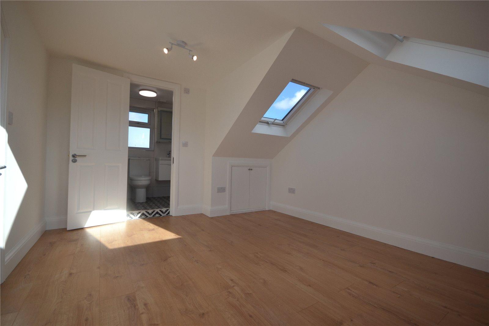 2 bedroom Apartment to rent - Martyn Gerrard