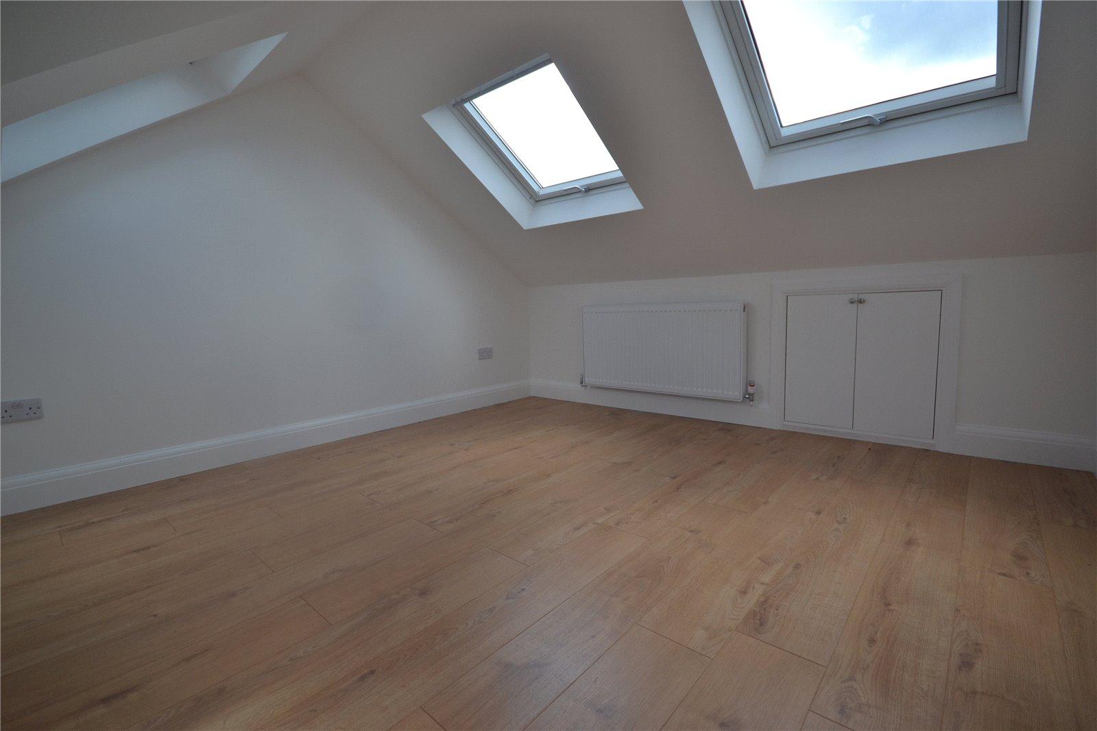2 bedroom Apartment to rent - Martyn Gerrard