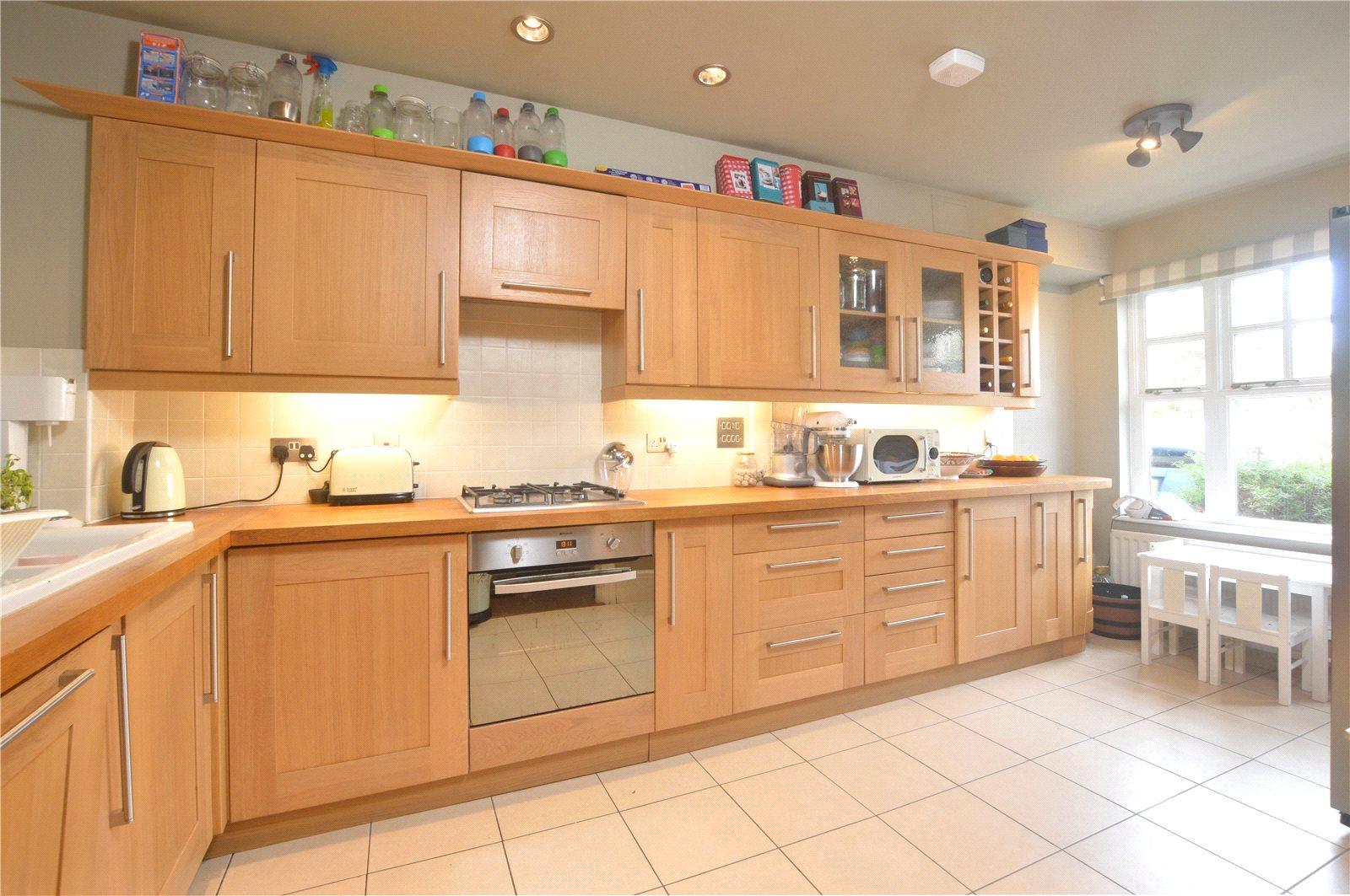 3 bedroom House to rent - Martyn Gerrard