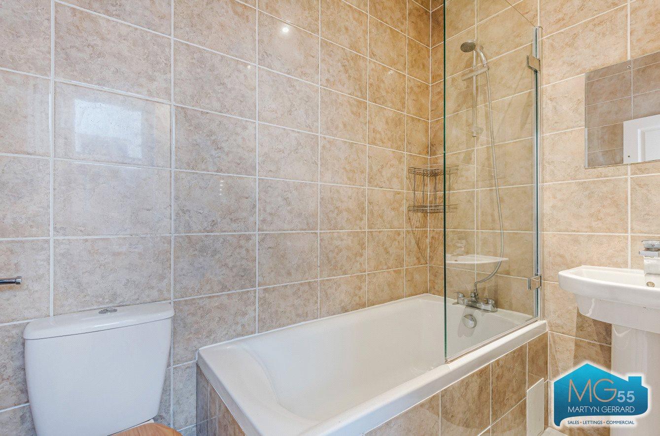 3 bedroom House to rent - Martyn Gerrard