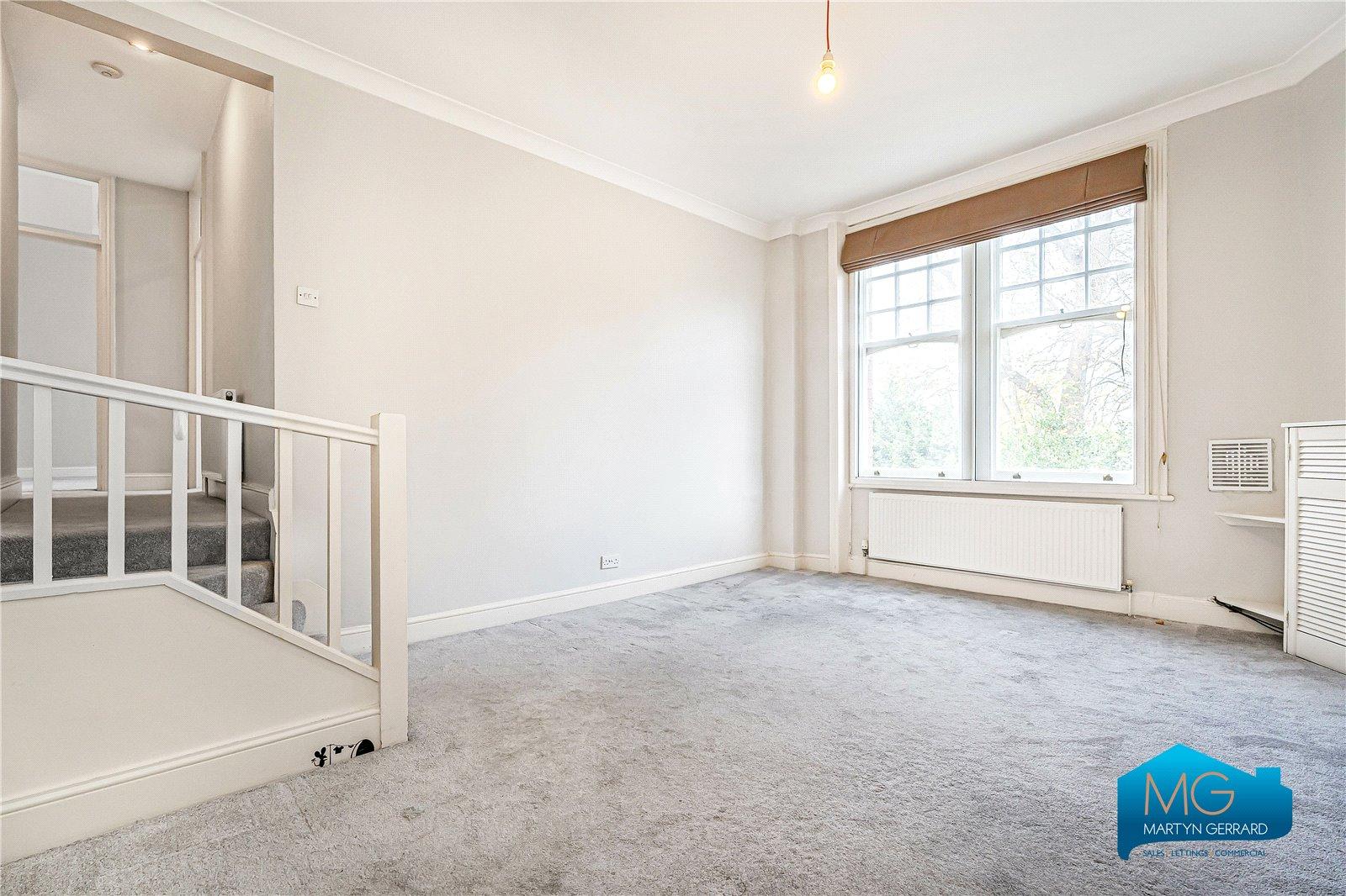 2 bedroom Apartment to rent - Martyn Gerrard