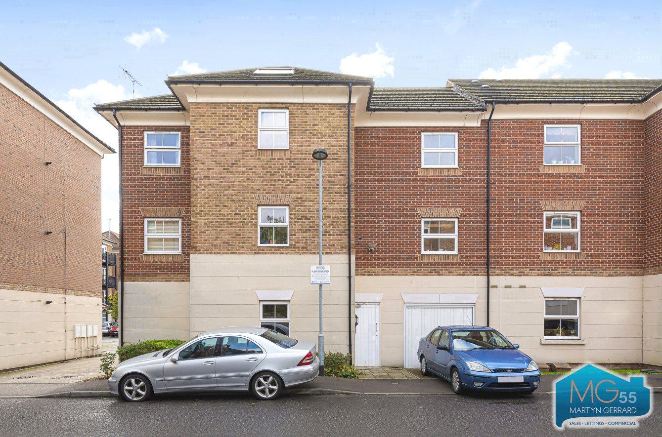 2 bedroom Apartment to rent - Martyn Gerrard