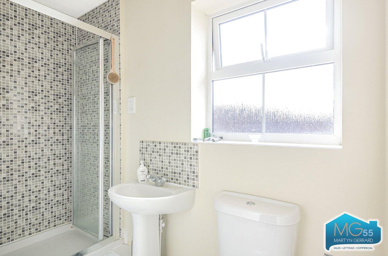2 bedroom Apartment to rent - Martyn Gerrard