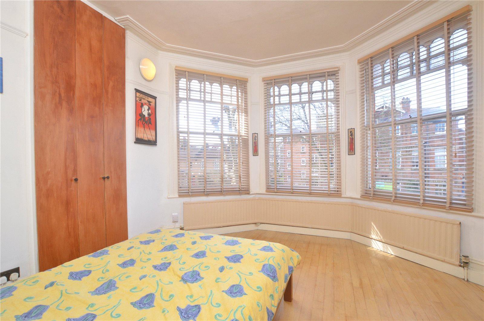 2 bedroom Ground Floor Flat to rent + ' - Martyn Gerrard