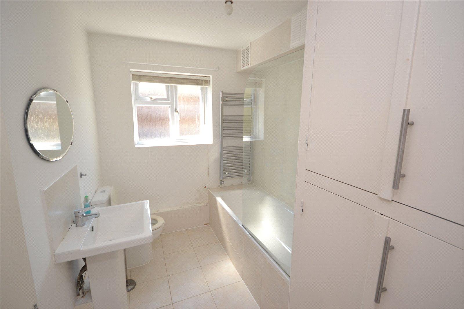 1 bedroom Apartment to rent - Martyn Gerrard
