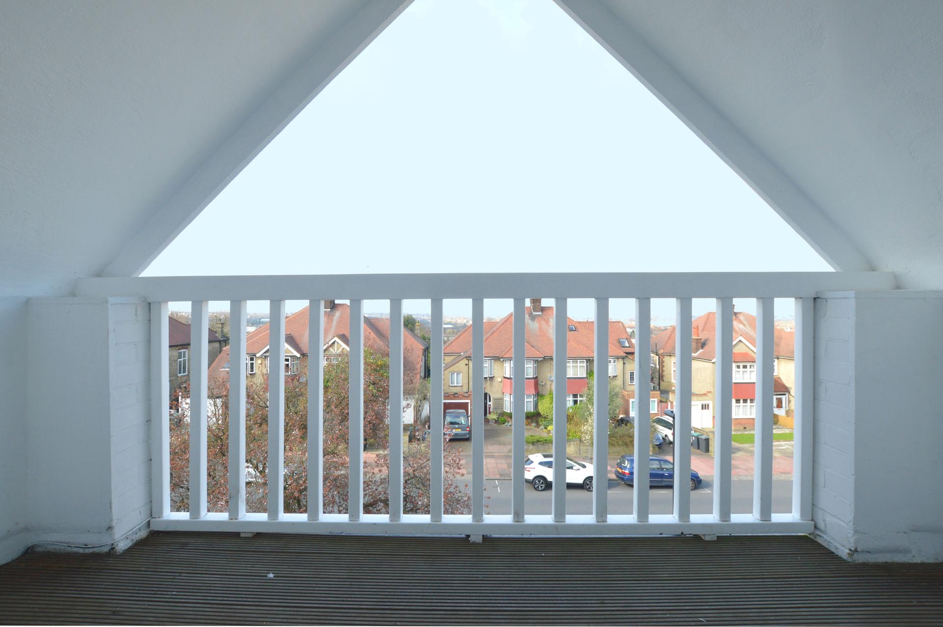 2 bedroom Apartment to rent - Martyn Gerrard