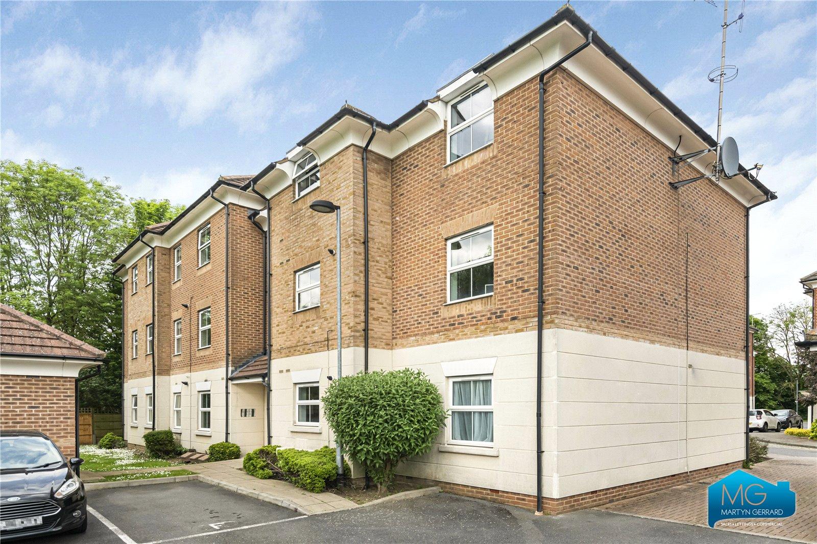 2 bedroom Apartment to rent - Martyn Gerrard