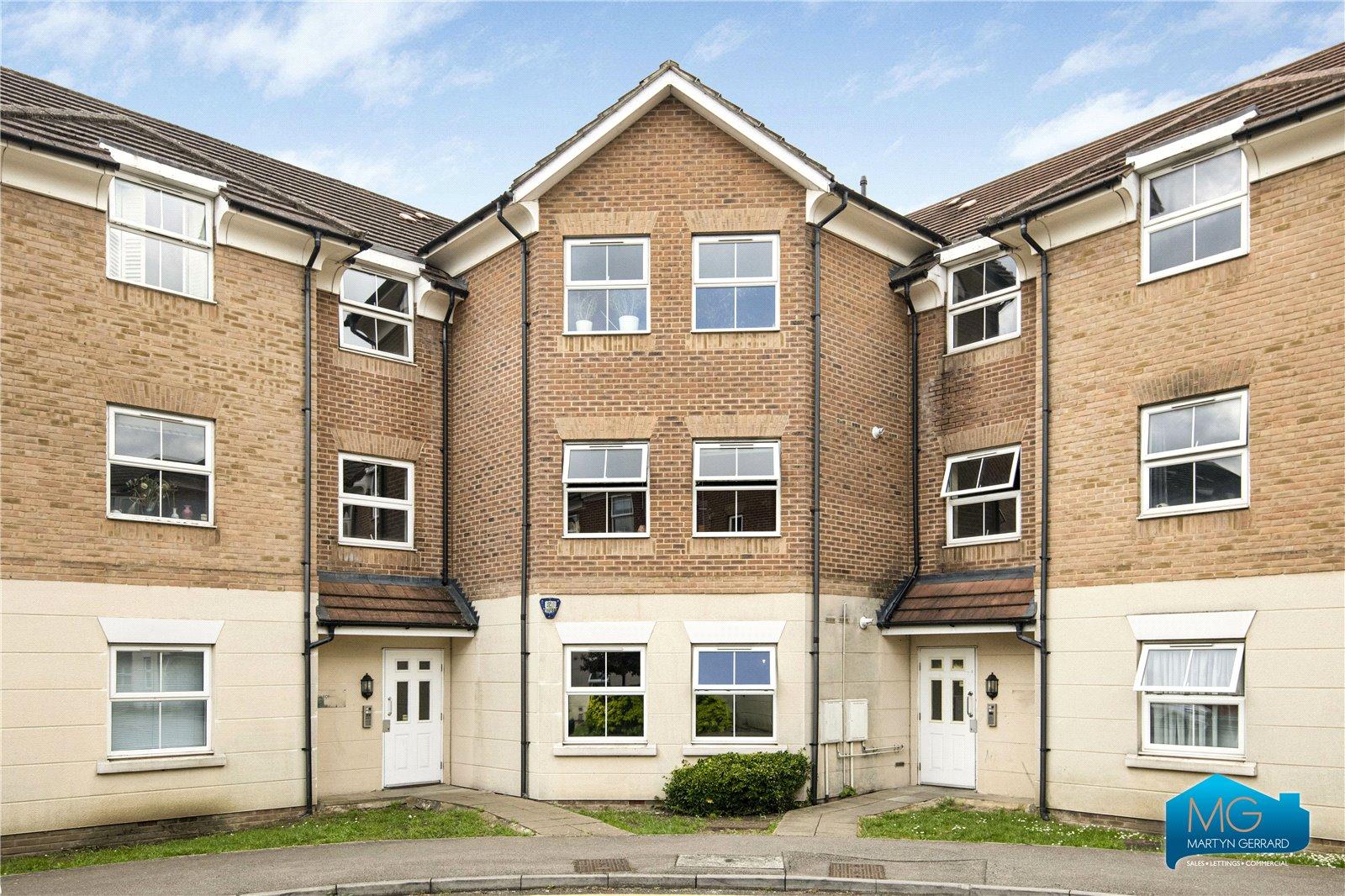 2 bedroom Apartment to rent - Martyn Gerrard