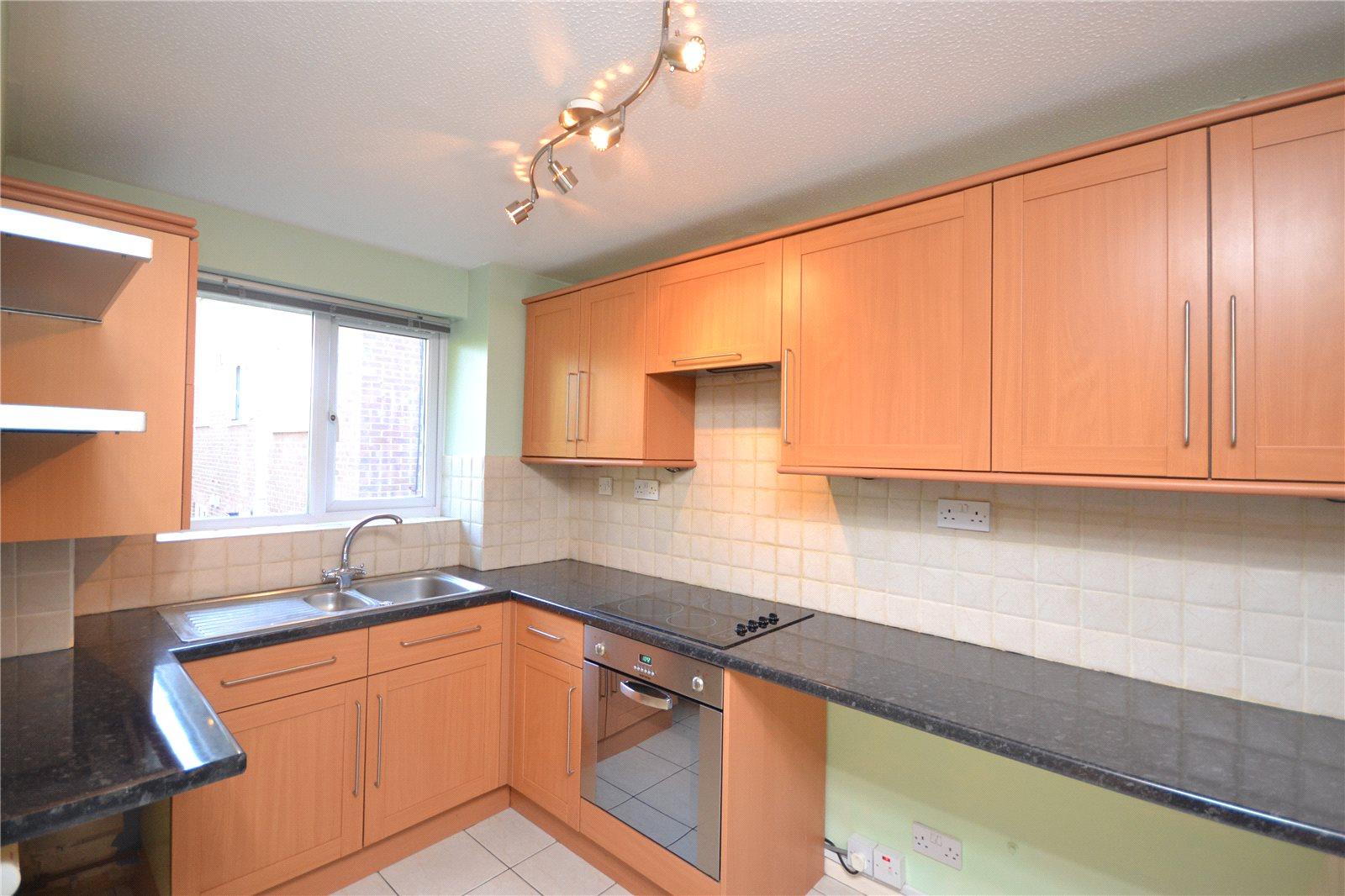 1 bedroom Apartment to rent - Martyn Gerrard