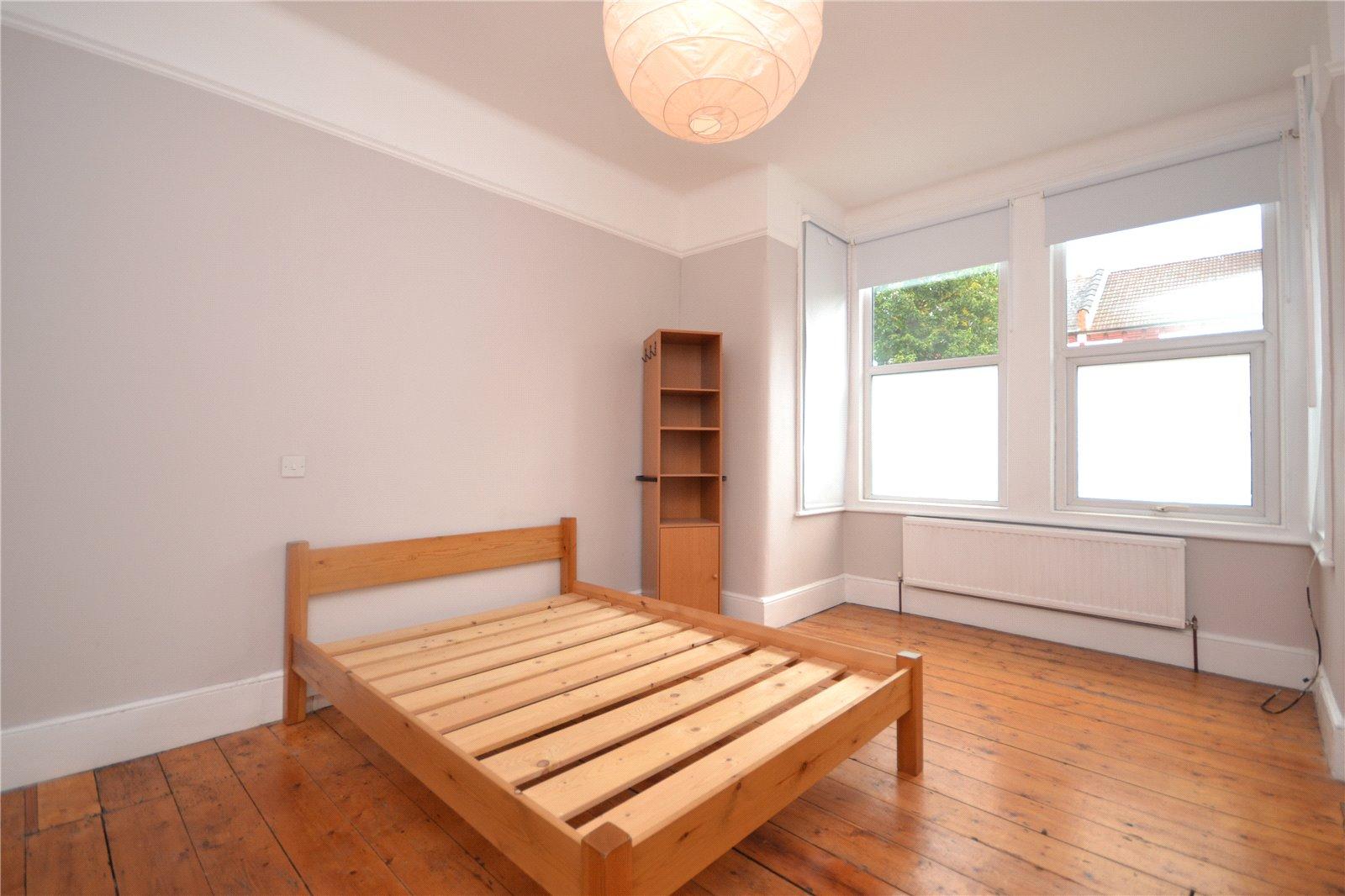 1 bedroom Apartment to rent - Martyn Gerrard