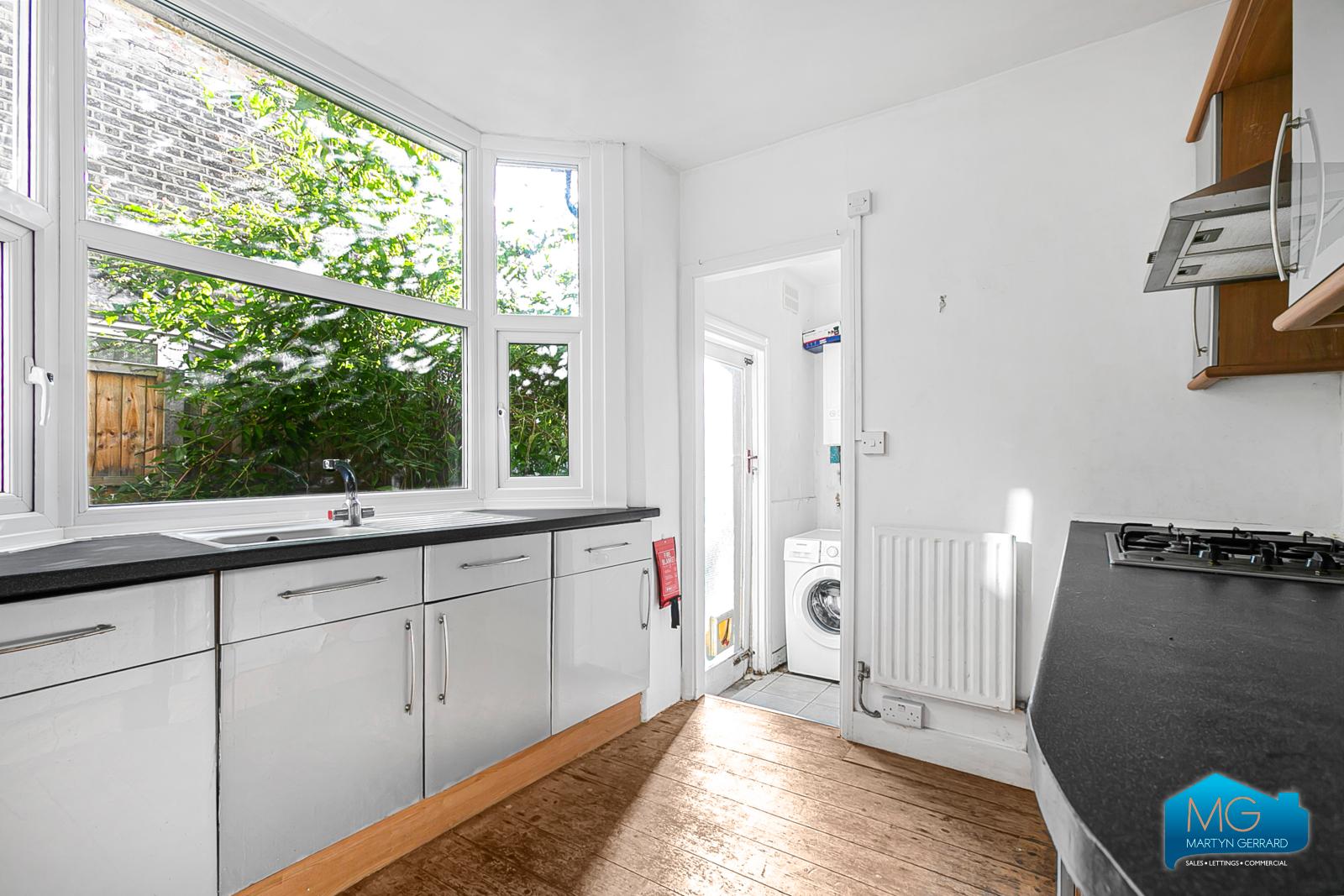 1 bedroom Apartment to rent - Martyn Gerrard