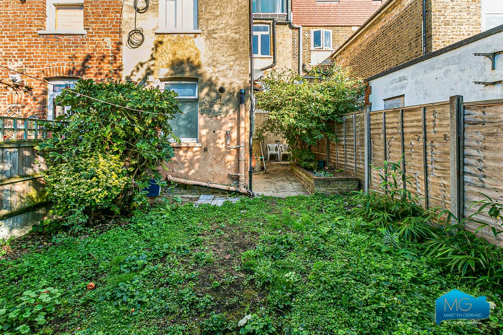 1 bedroom Apartment to rent - Martyn Gerrard