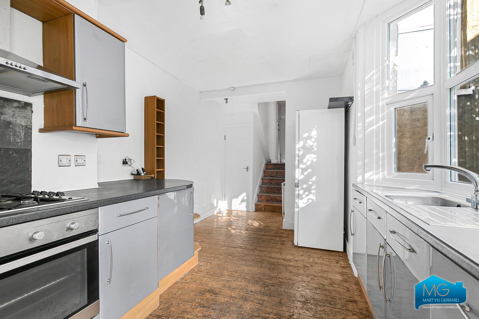 1 bedroom Apartment to rent - Martyn Gerrard