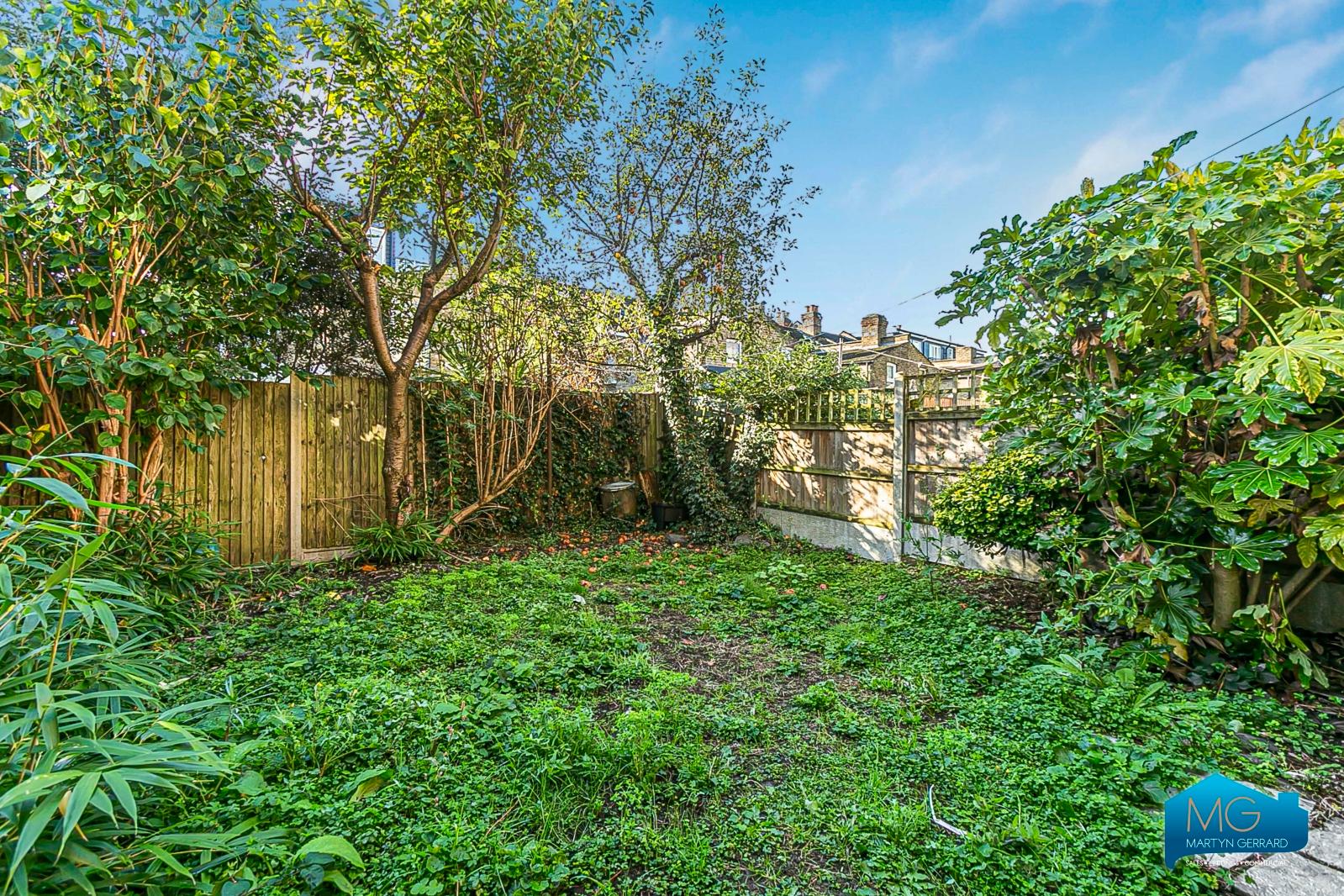 1 bedroom Apartment to rent - Martyn Gerrard