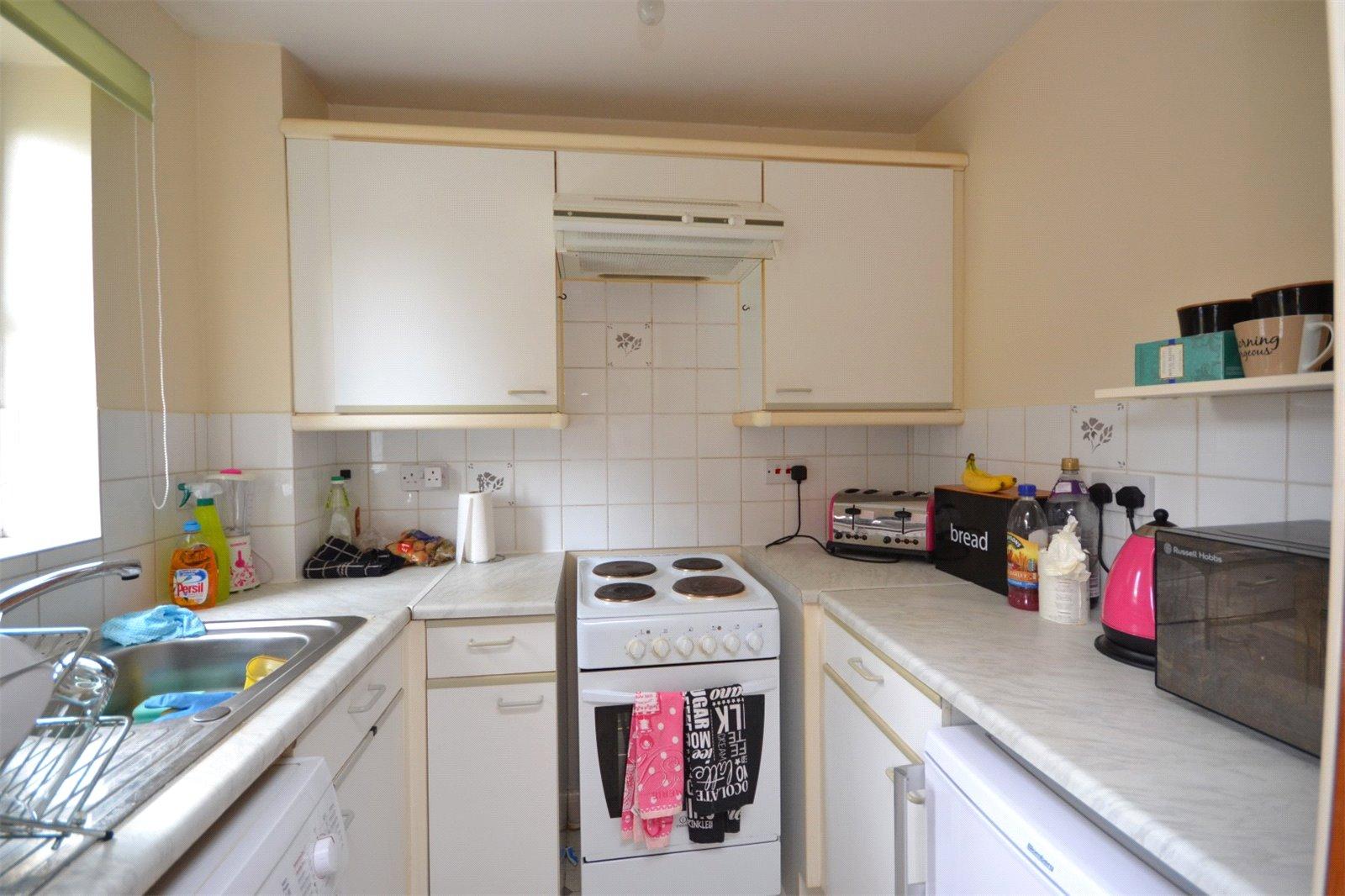 Ground Floor Flat to rent - Martyn Gerrard