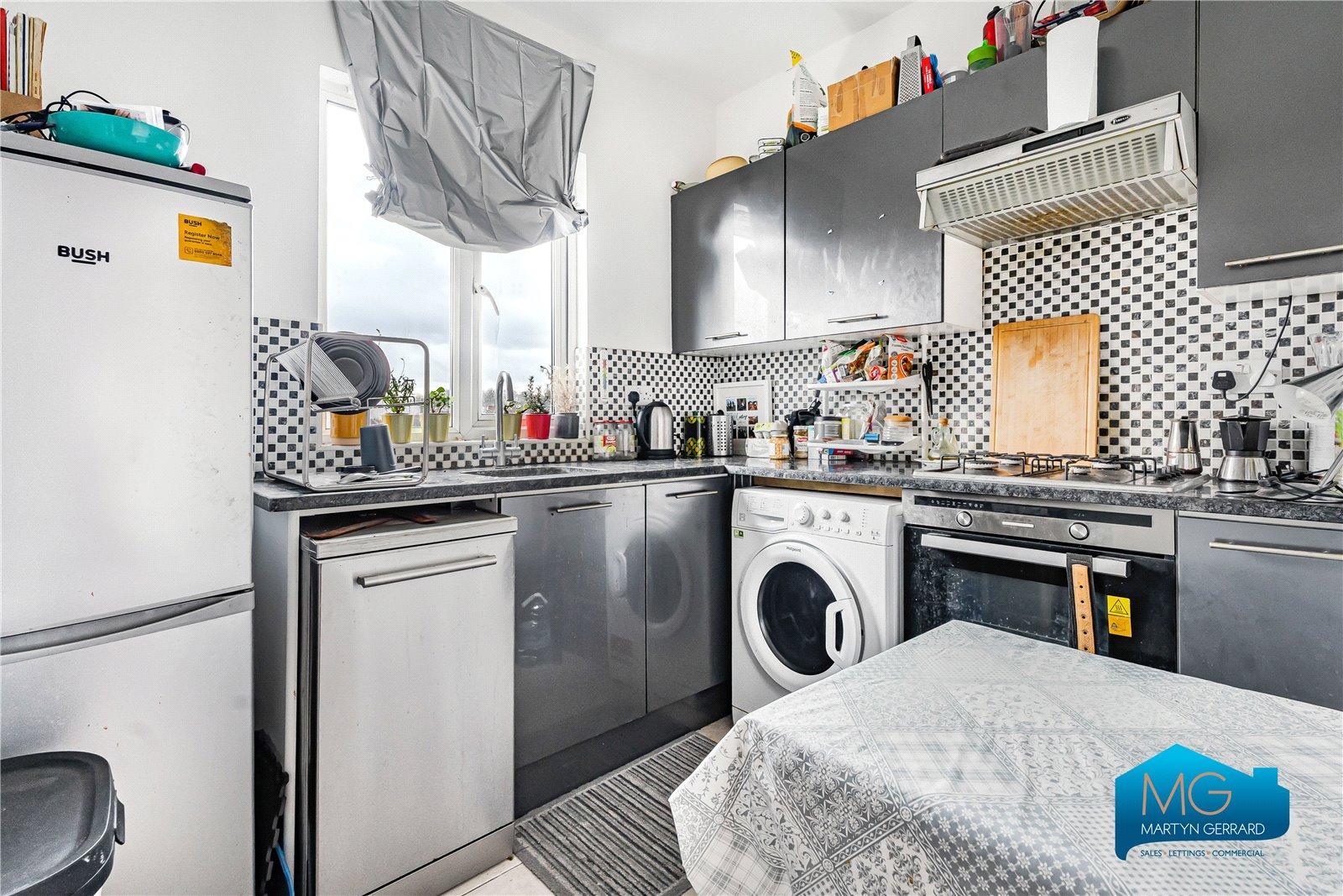 1 bedroom Apartment to rent - Martyn Gerrard