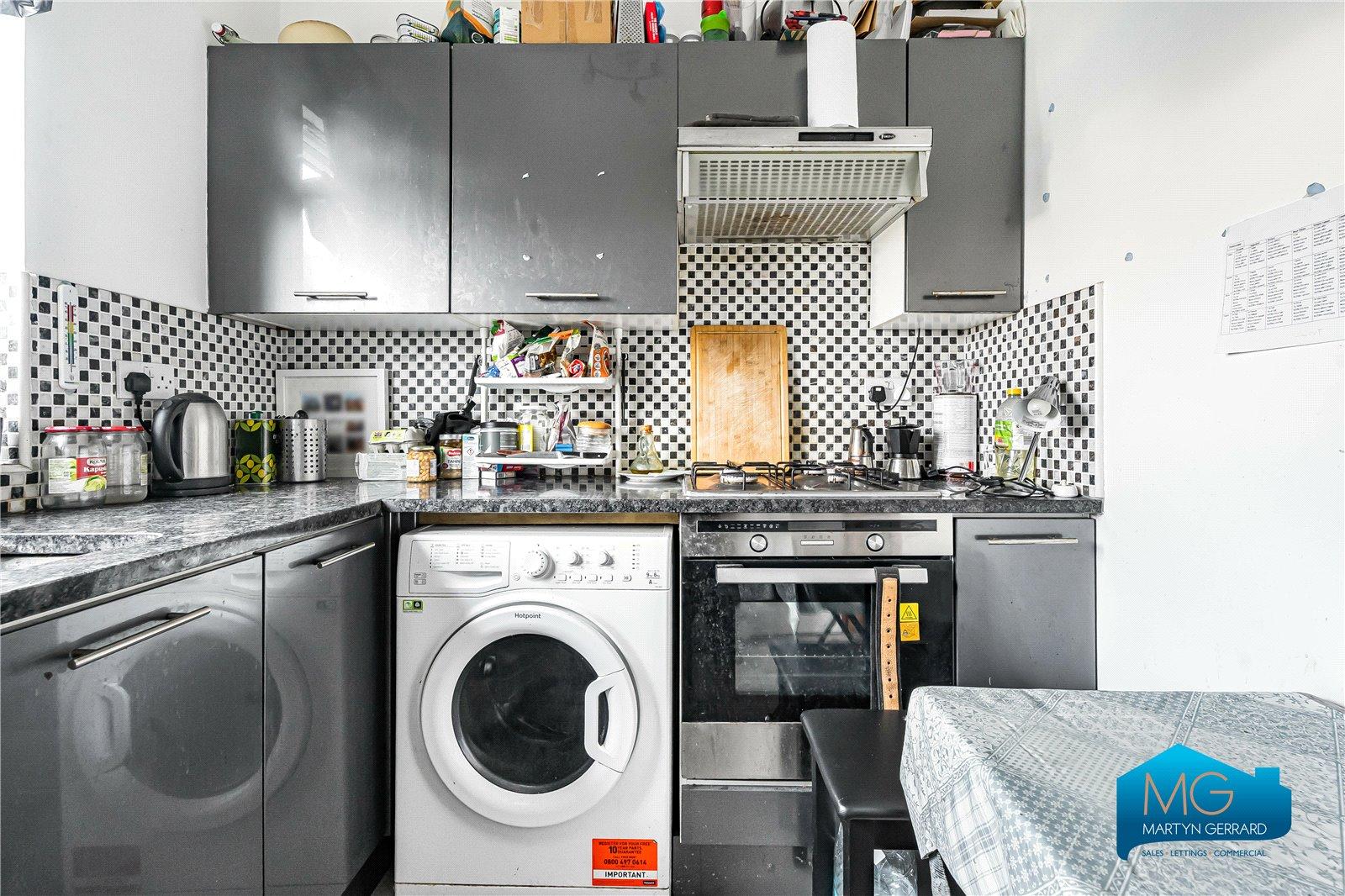 1 bedroom Apartment to rent - Martyn Gerrard