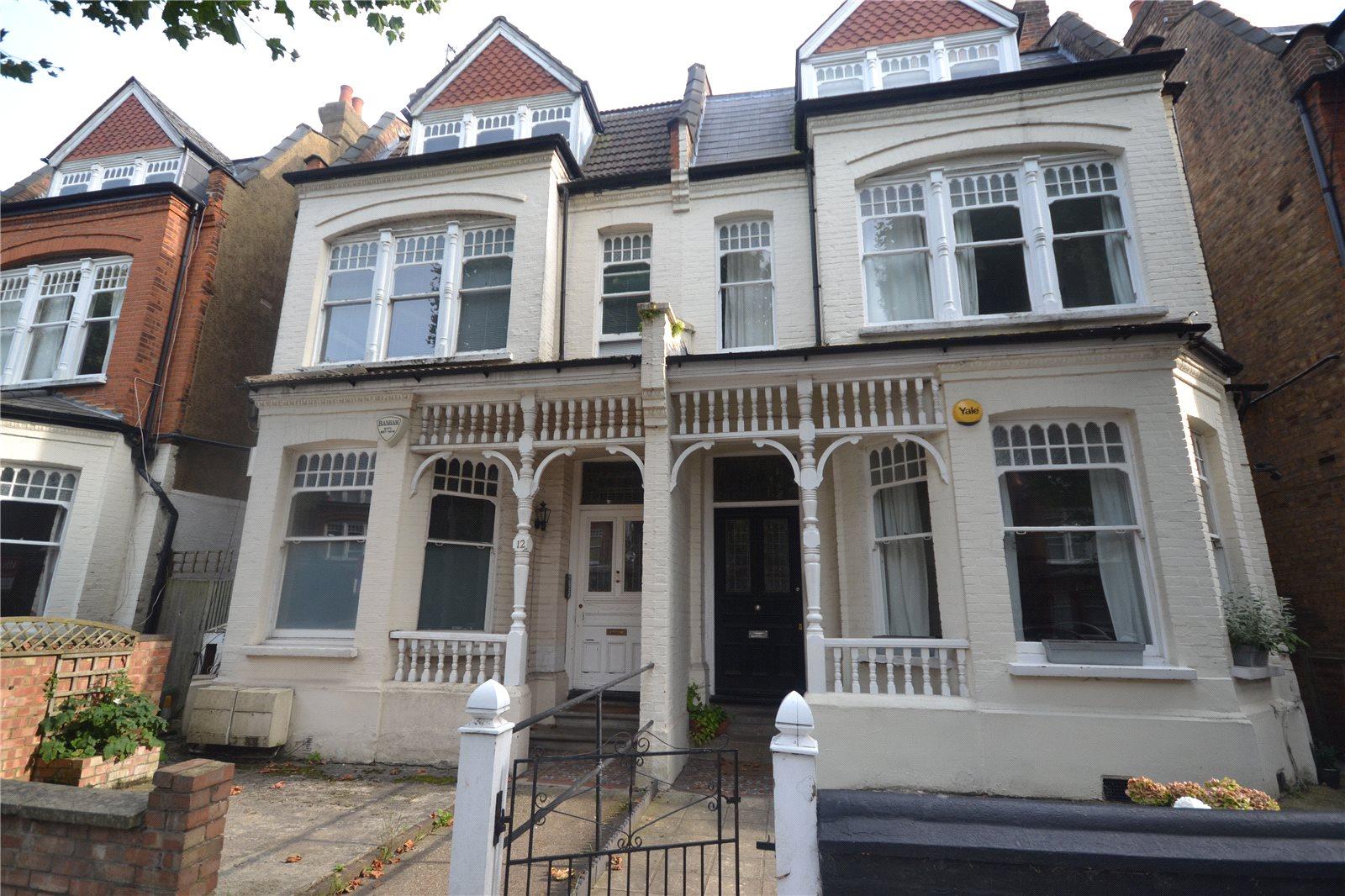 1 bedroom Apartment to rent - Martyn Gerrard