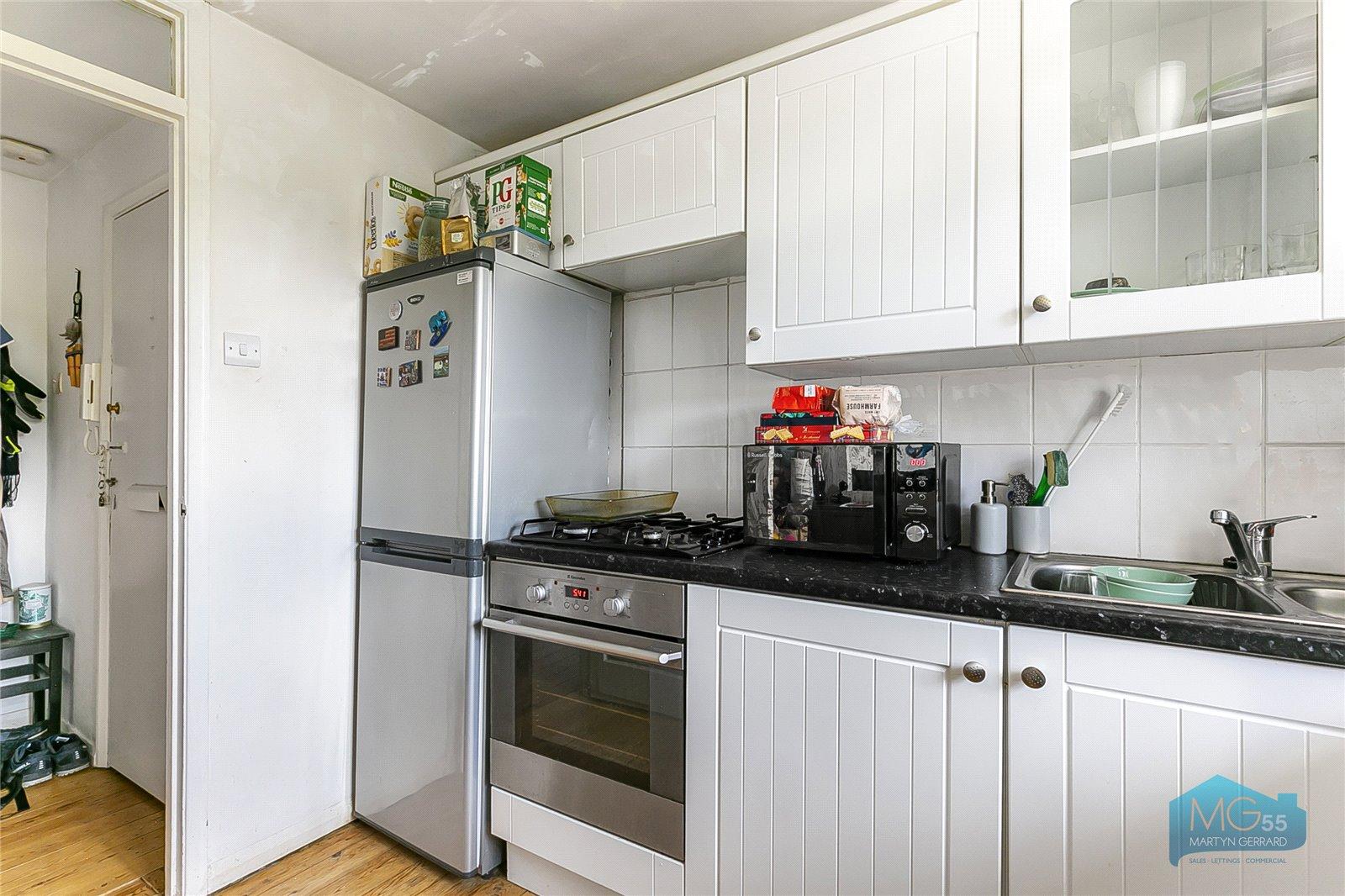 1 bedroom Apartment to rent - Martyn Gerrard