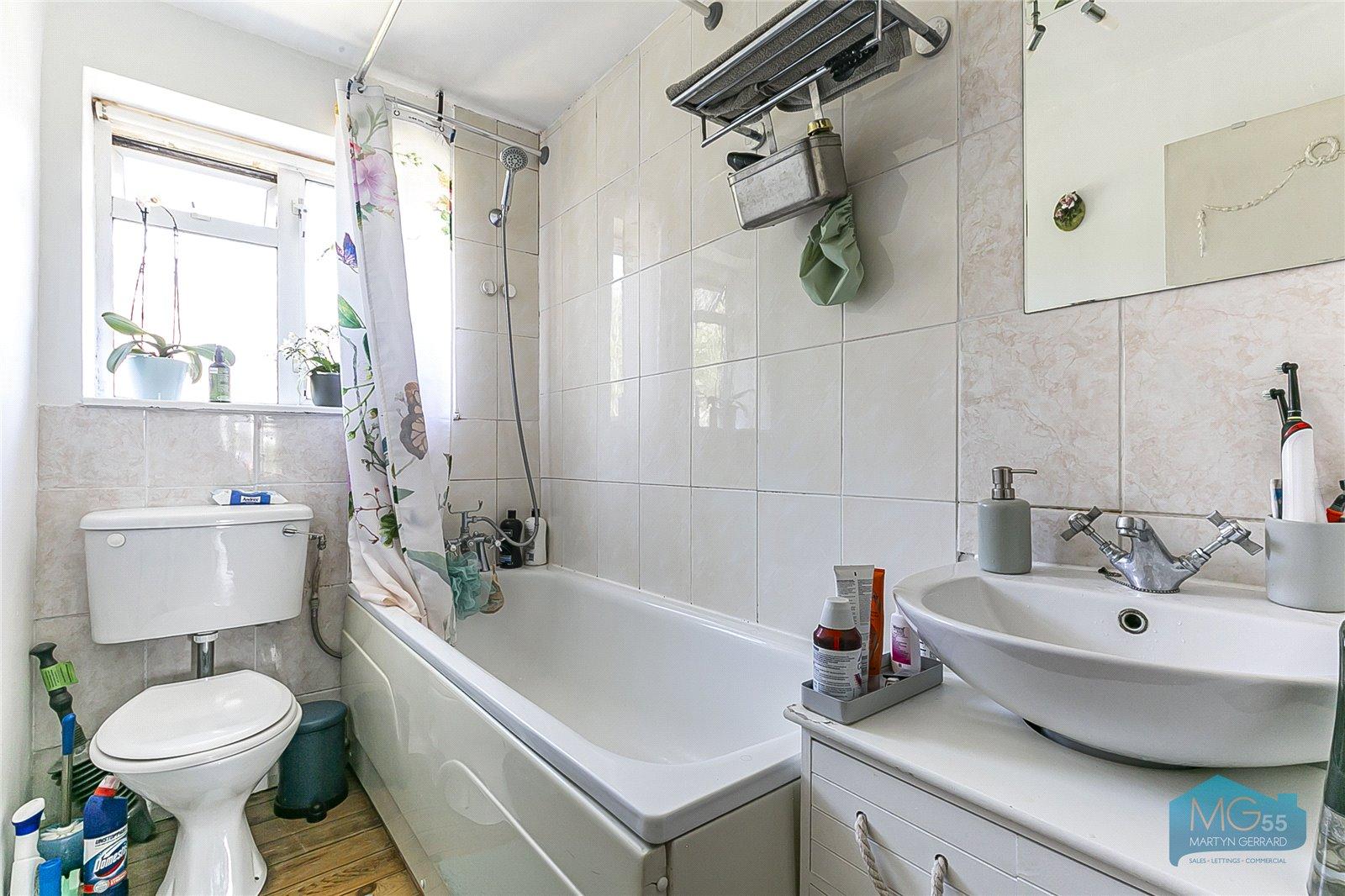 1 bedroom Apartment to rent - Martyn Gerrard