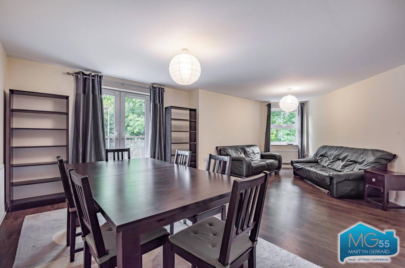 2 bedroom Apartment to rent - Martyn Gerrard