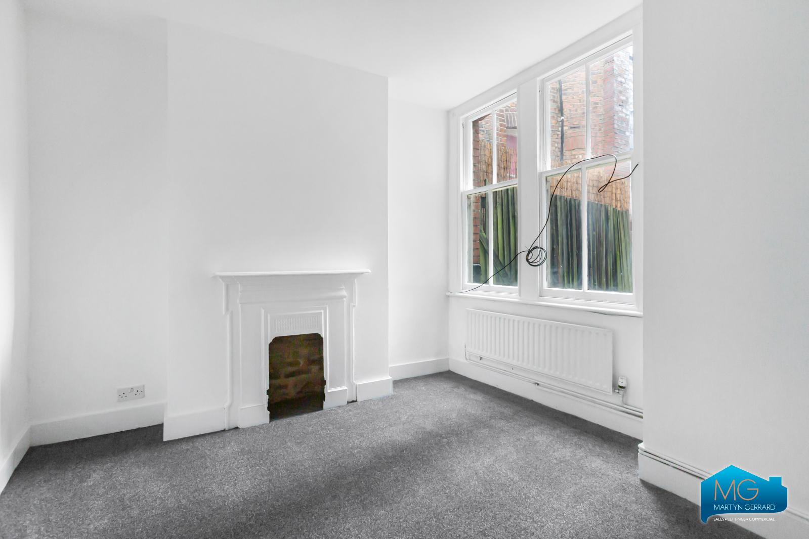 2 bedroom Maisonette to rent - Martyn Gerrard