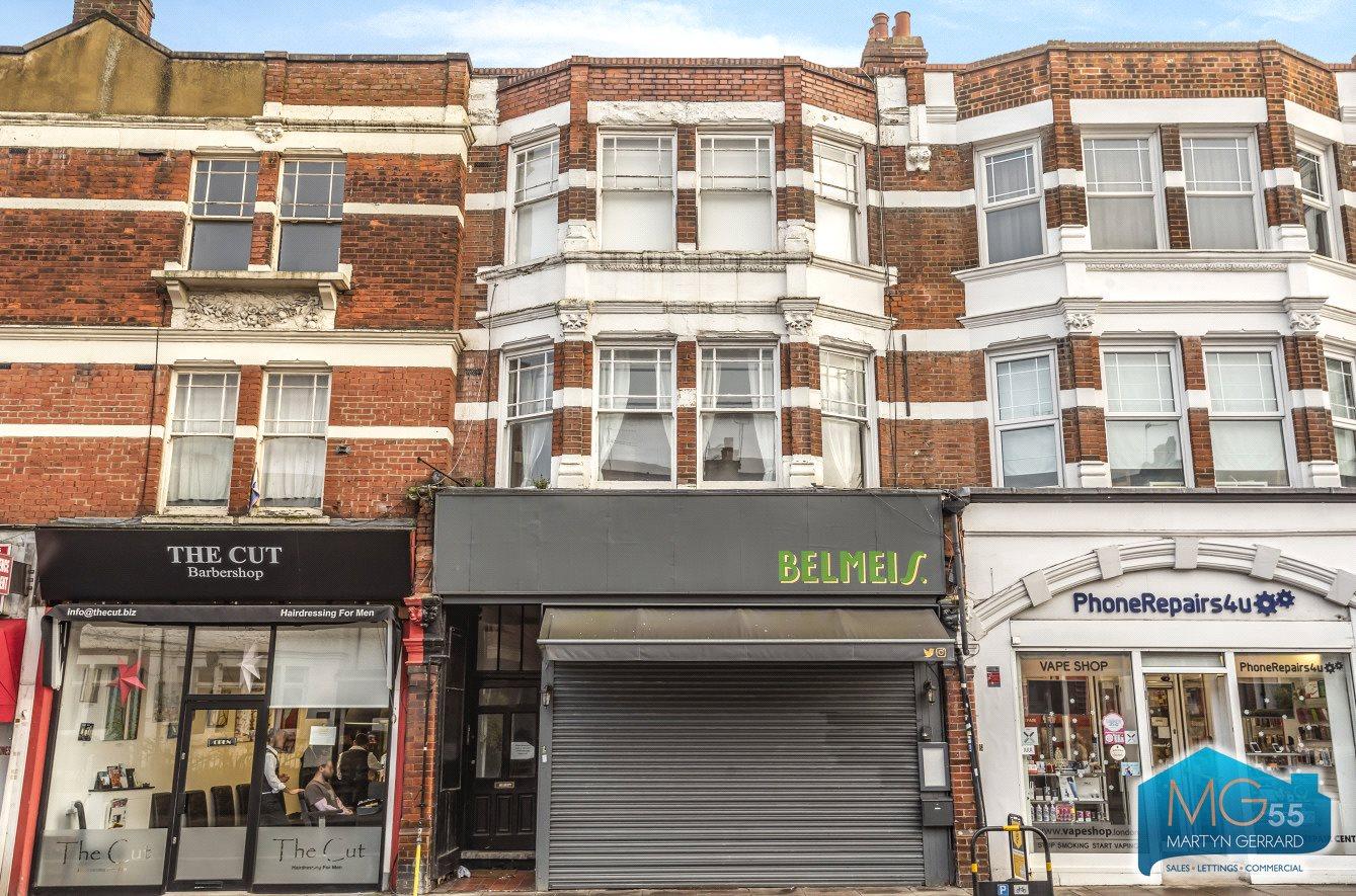 2 bedroom Apartment to rent - Martyn Gerrard