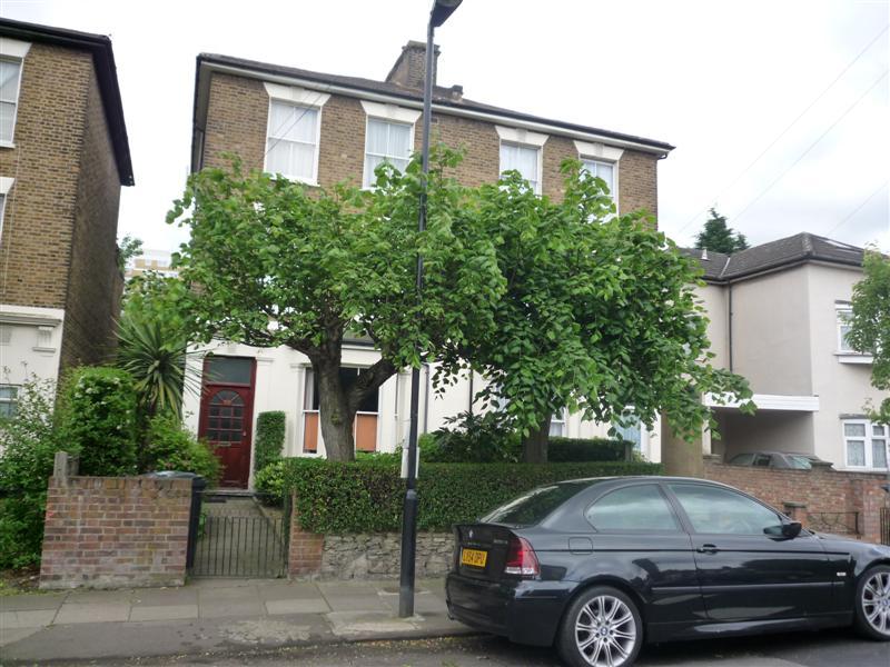 2 bedroom Apartment to rent - Martyn Gerrard