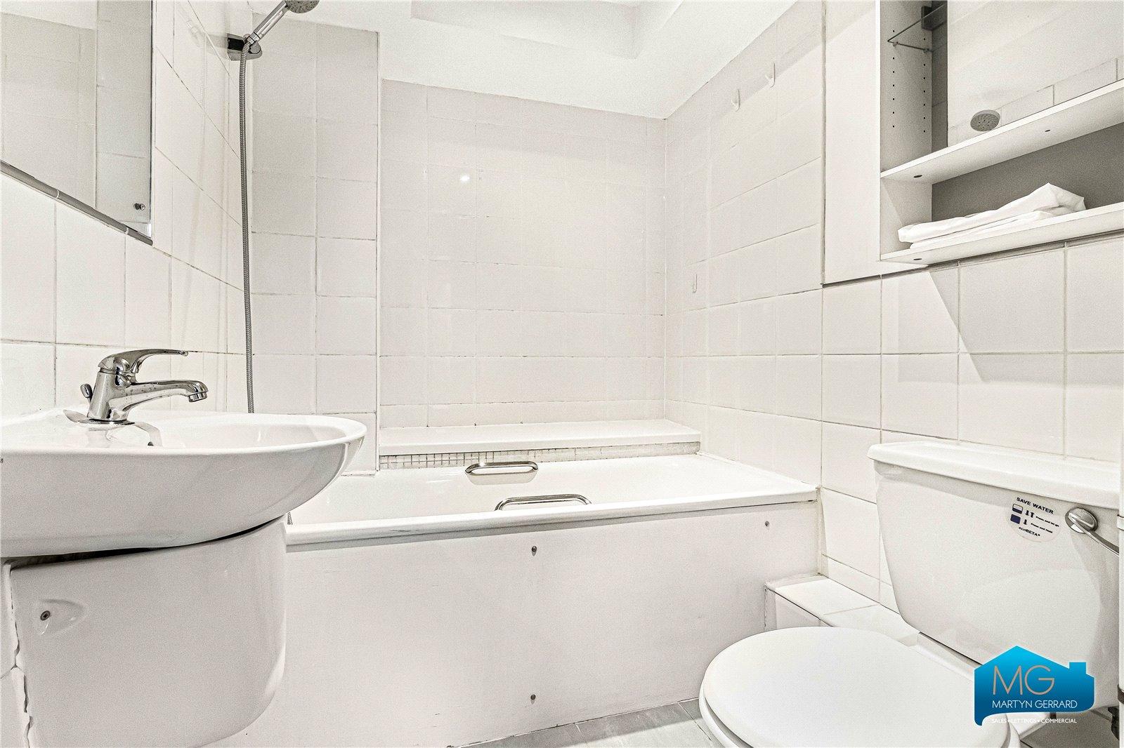 1 bedroom Apartment to rent - Martyn Gerrard
