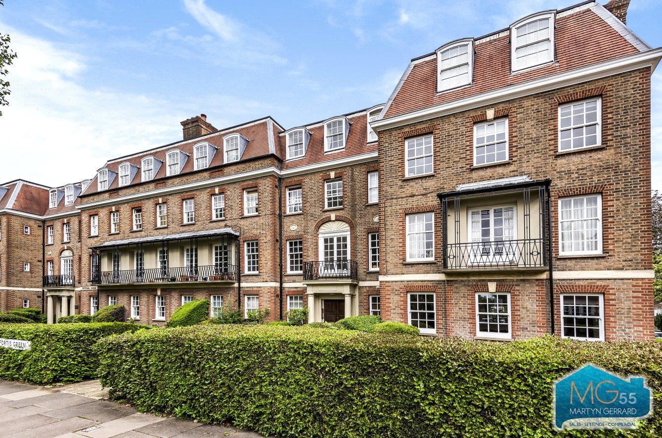 3 bedroom Apartment to rent - Martyn Gerrard