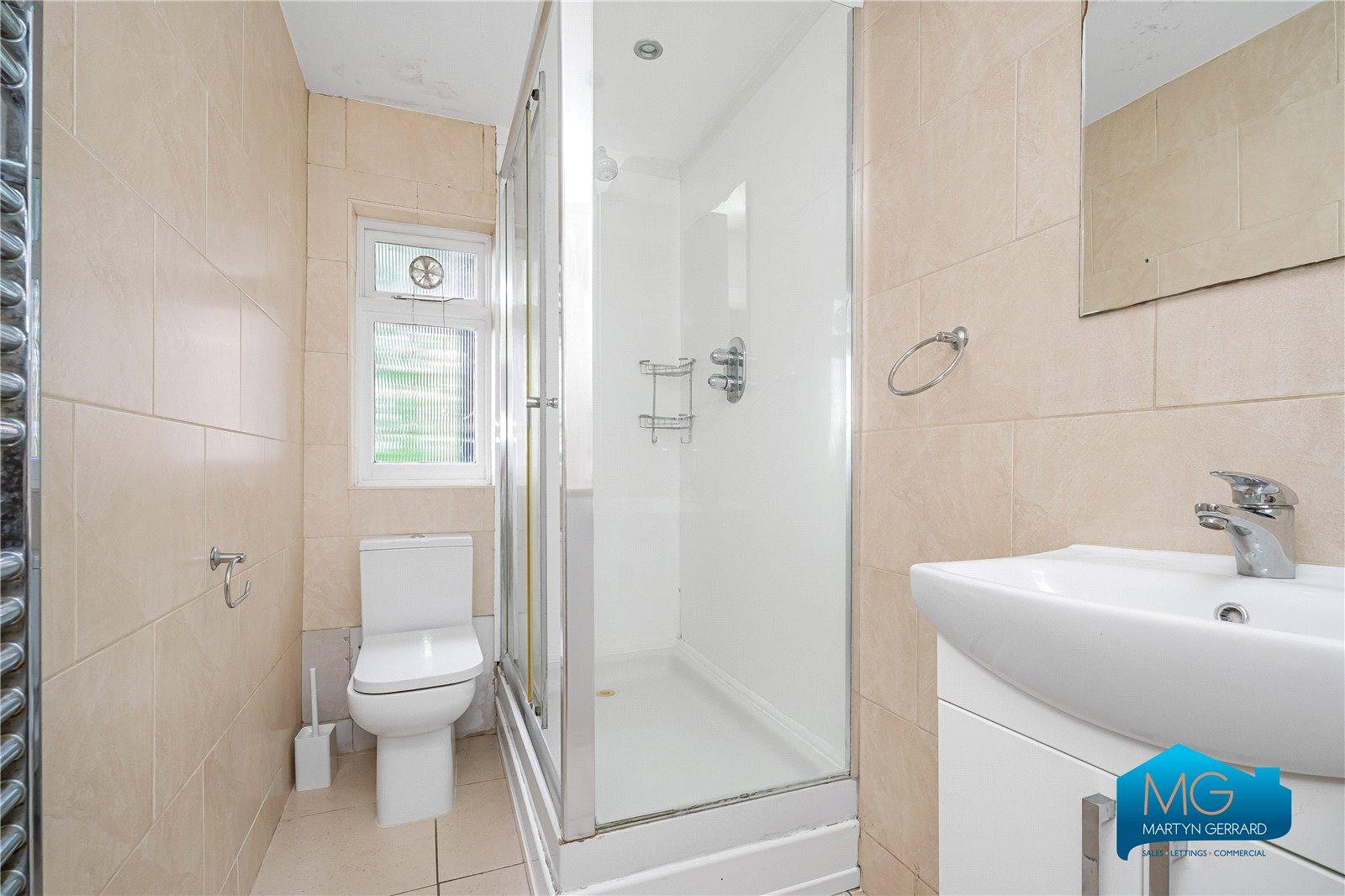 3 bedroom Apartment to rent - Martyn Gerrard