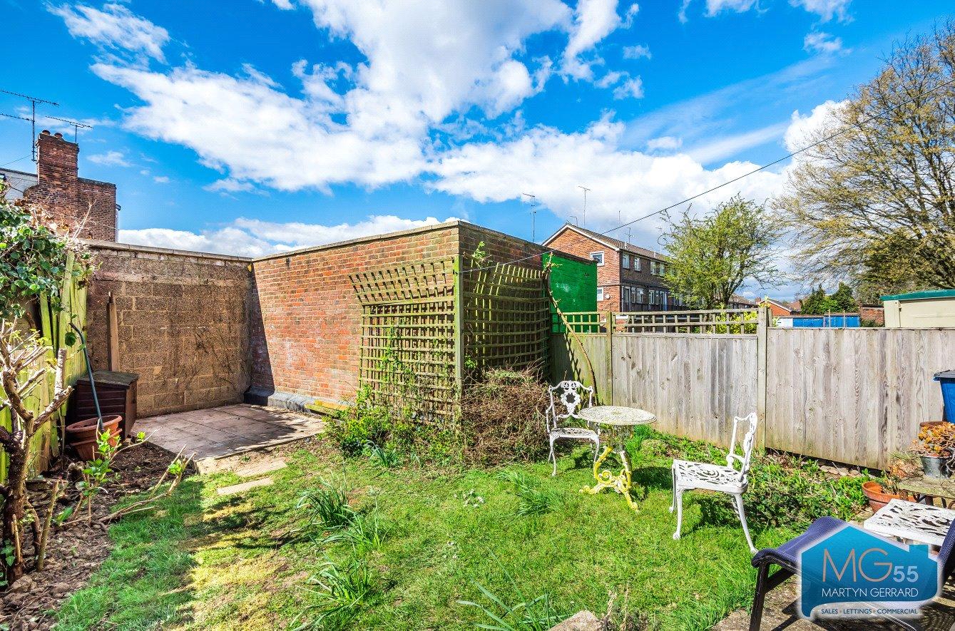 2 bedroom Maisonette to rent - Martyn Gerrard