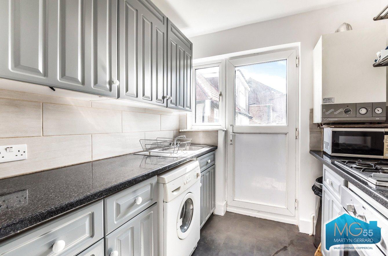 2 bedroom Maisonette to rent - Martyn Gerrard
